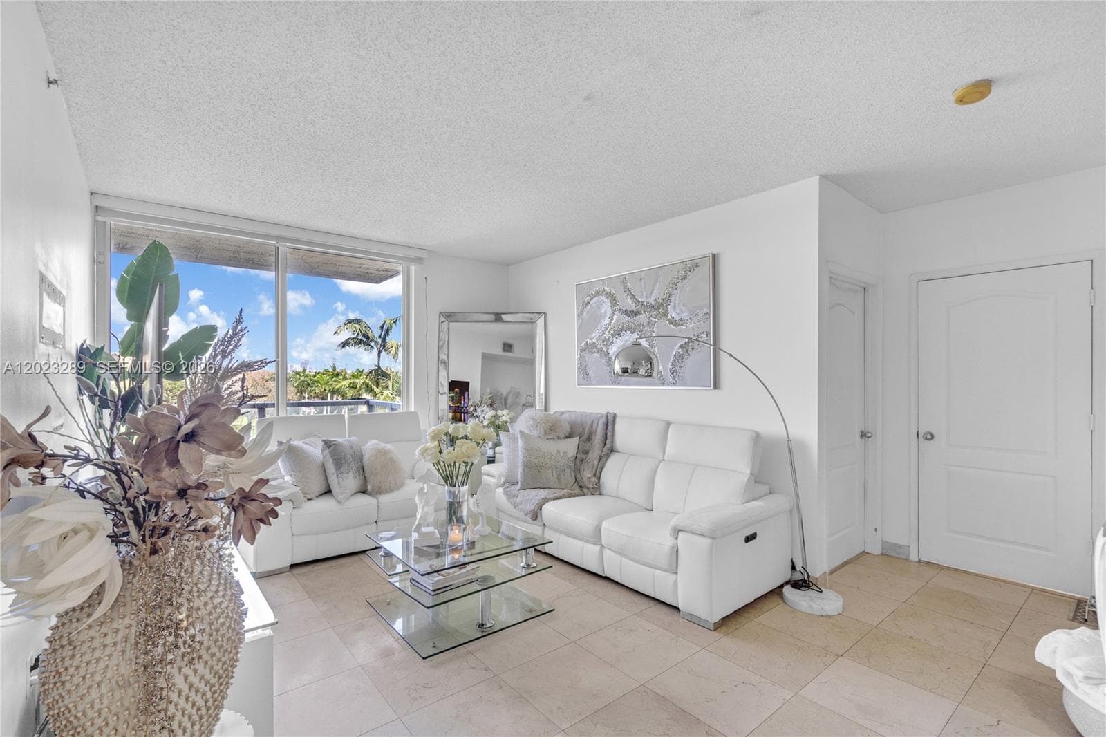 5077 NW 7th St # 517, Miami, FL 33126 — zdjęcie 4