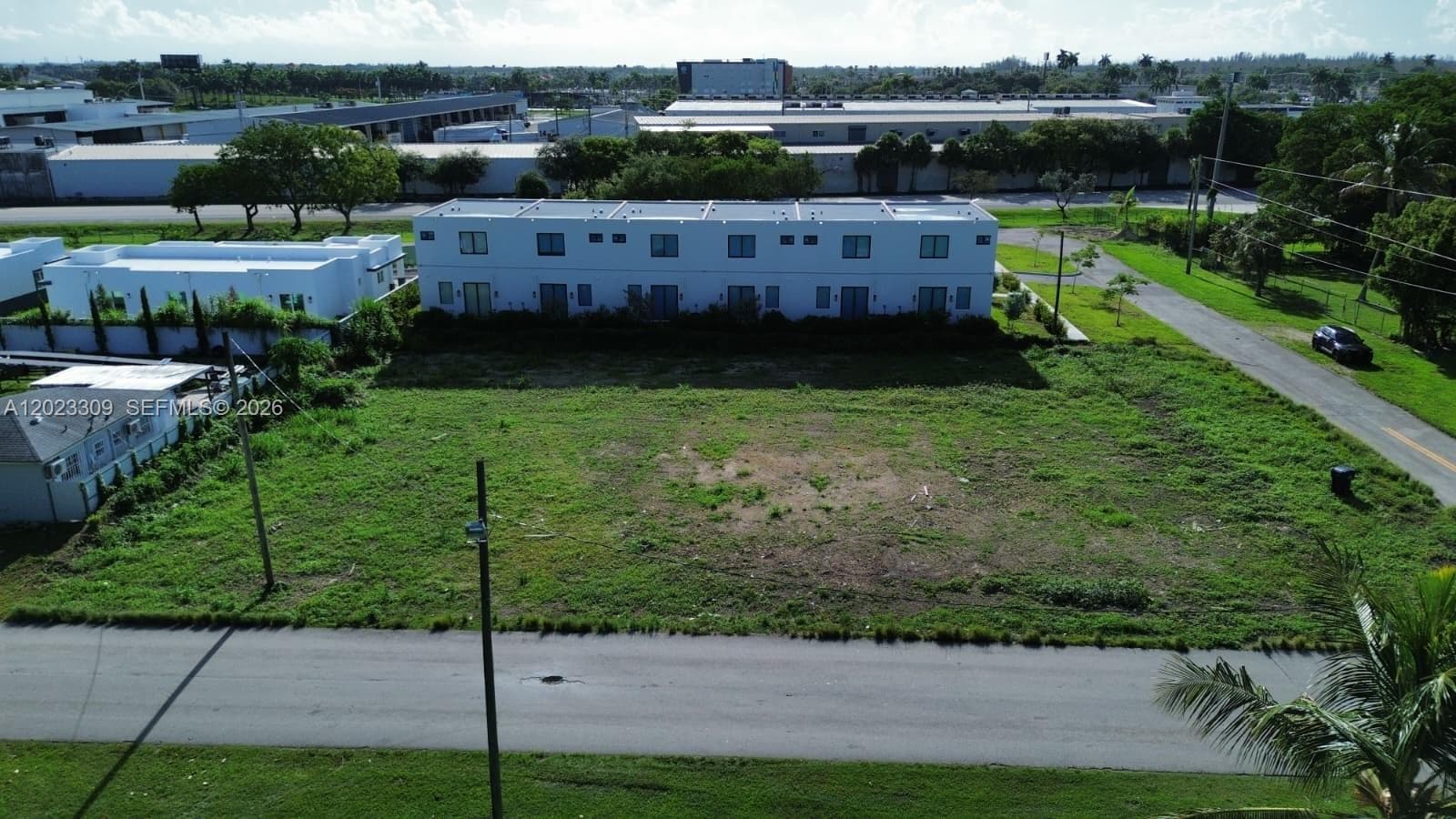 215 NW 3rd Ave, Florida City, FL 33034 — zdjęcie 3