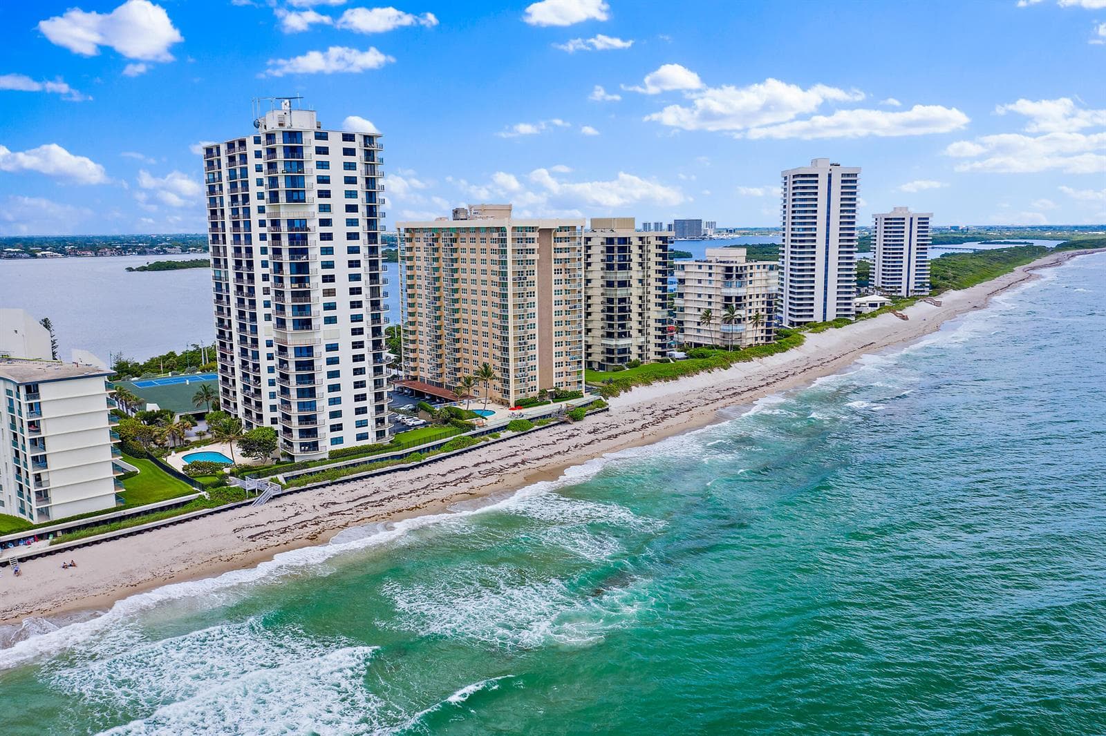 5420 N Ocean Drive # 305, Singer Island, FL 33404 — zdjęcie 2