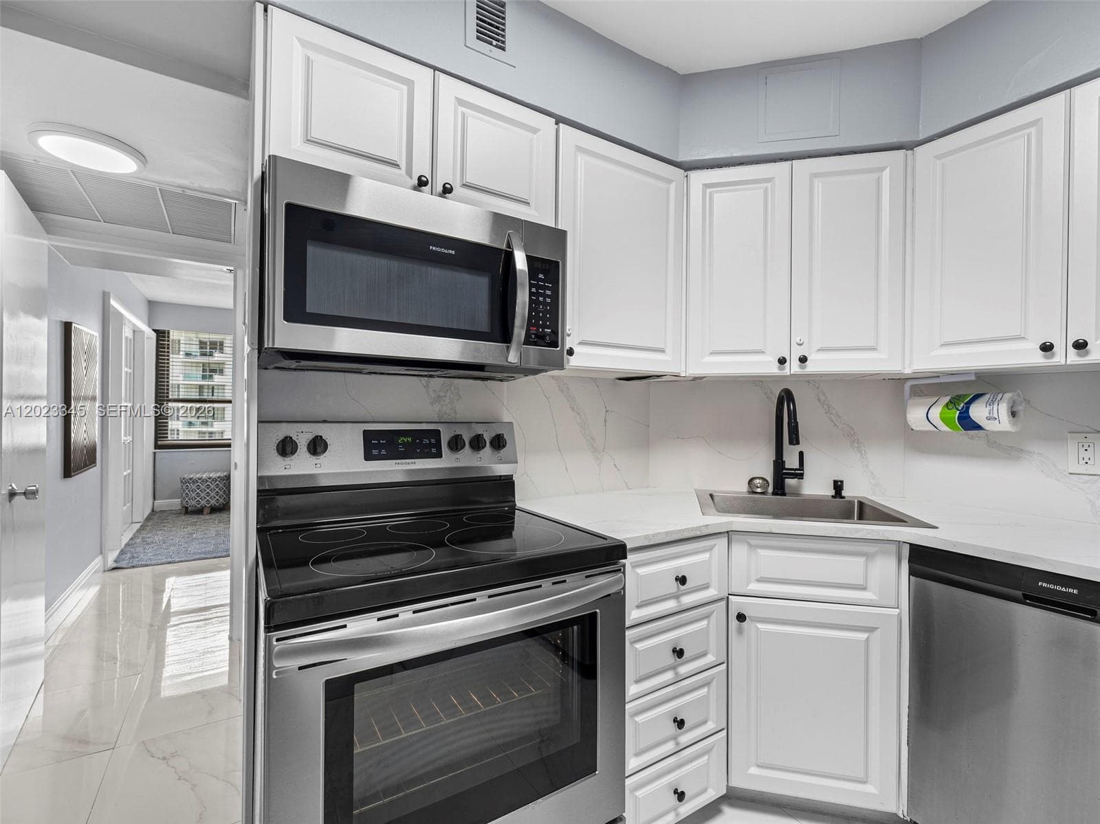 5225 Collins Ave # 1509, Miami Beach, FL 33140 — zdjęcie 5
