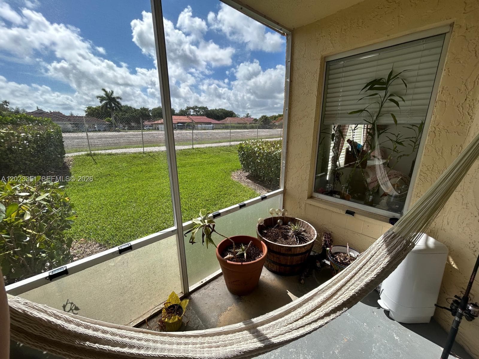977 Coral Club Dr # 977, Coral Springs, FL 33071 — zdjęcie 2