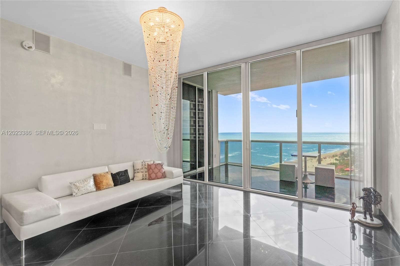 18101 Collins Ave # 1502, Sunny Isles Beach, FL 33160 — zdjęcie 4
