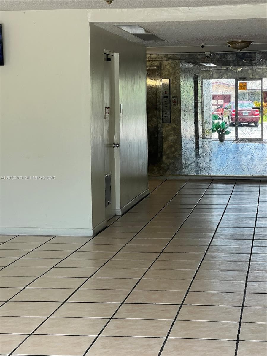 2060 NW 48th Ter # 103, Lauderhill, FL 33313 — zdjęcie 2