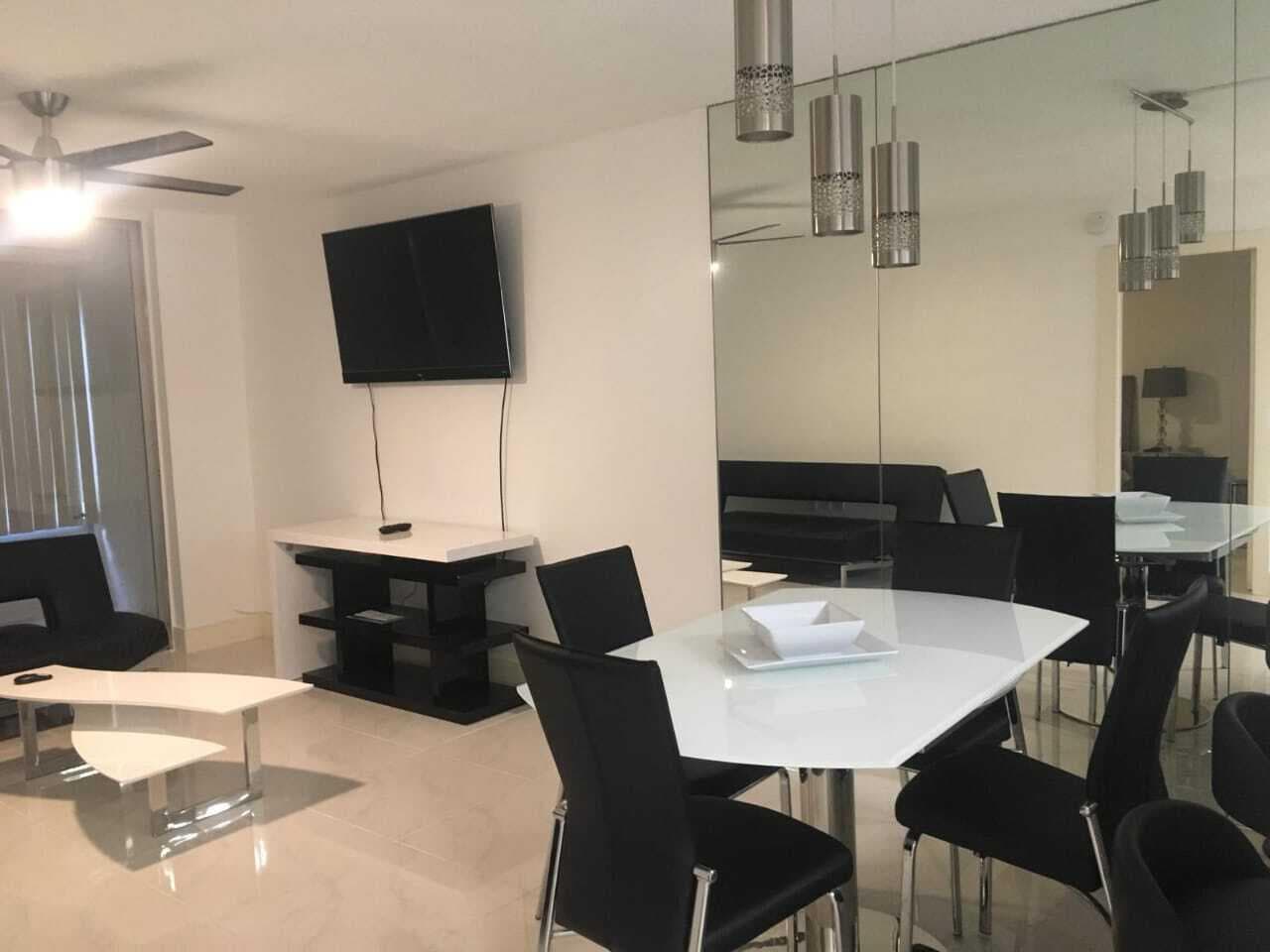 9091 Lime Bay Boulevard # 212, Tamarac, FL 33321 — zdjęcie 2