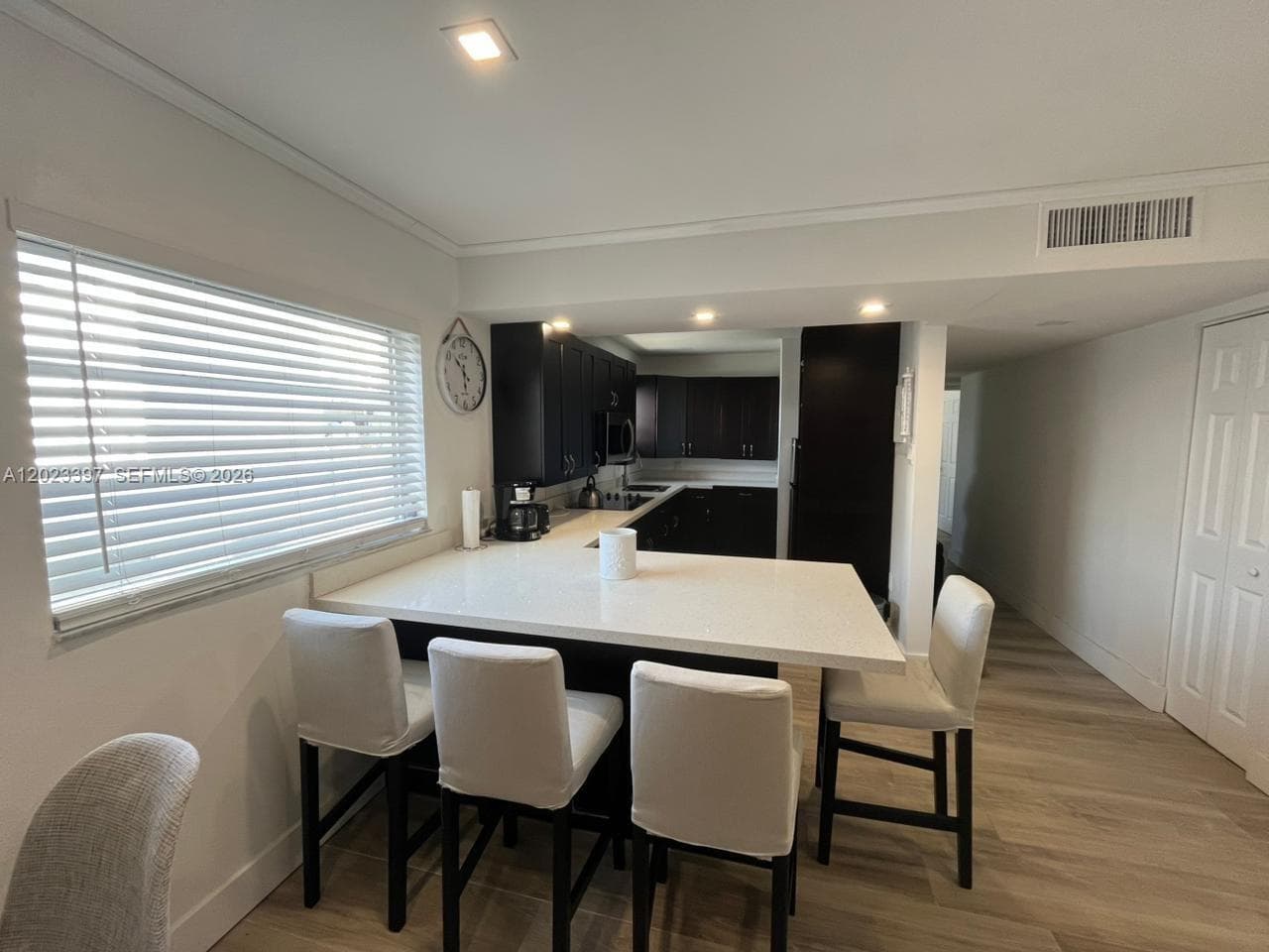 6965 Harding Ave # 401, Miami Beach, FL 33141 — zdjęcie 4