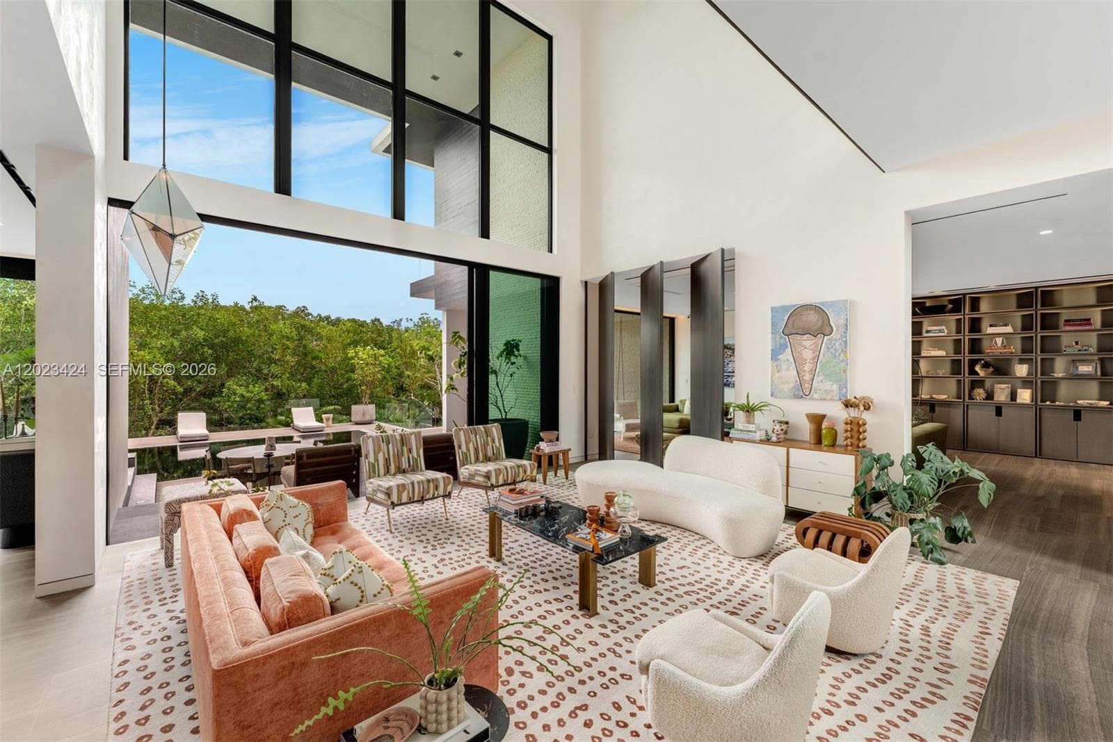 132 Paloma Dr, Coral Gables, FL 33143 — zdjęcie 3