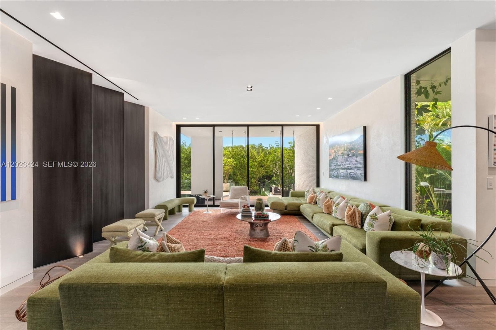 132 Paloma Dr, Coral Gables, FL 33143 — zdjęcie 5