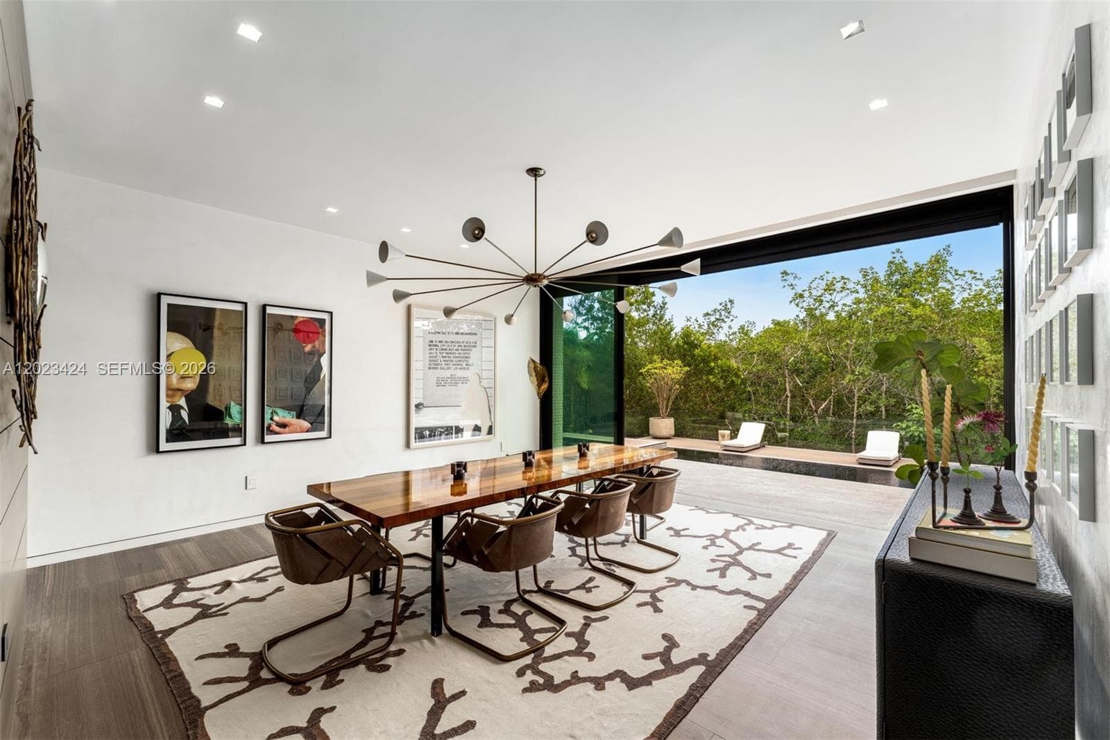 132 Paloma Dr, Coral Gables, FL 33143 — zdjęcie 4