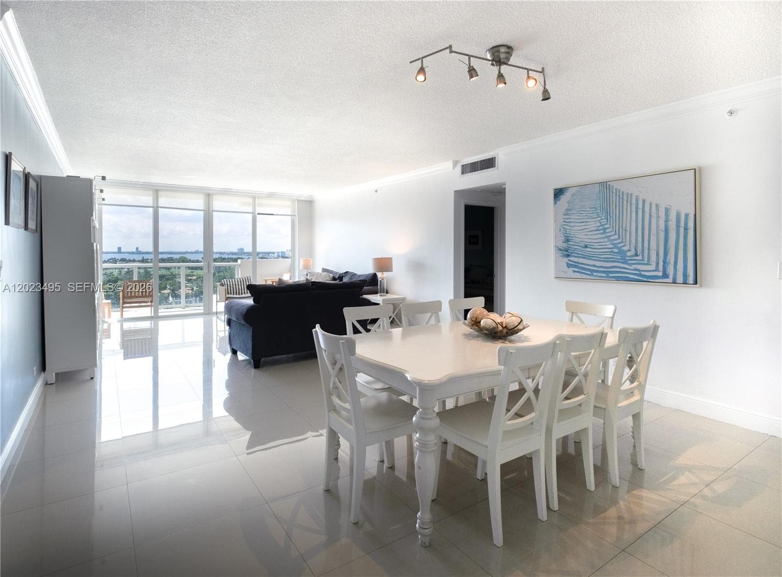 5601 Collins Ave # 1420, Miami Beach, FL 33140 — zdjęcie 3