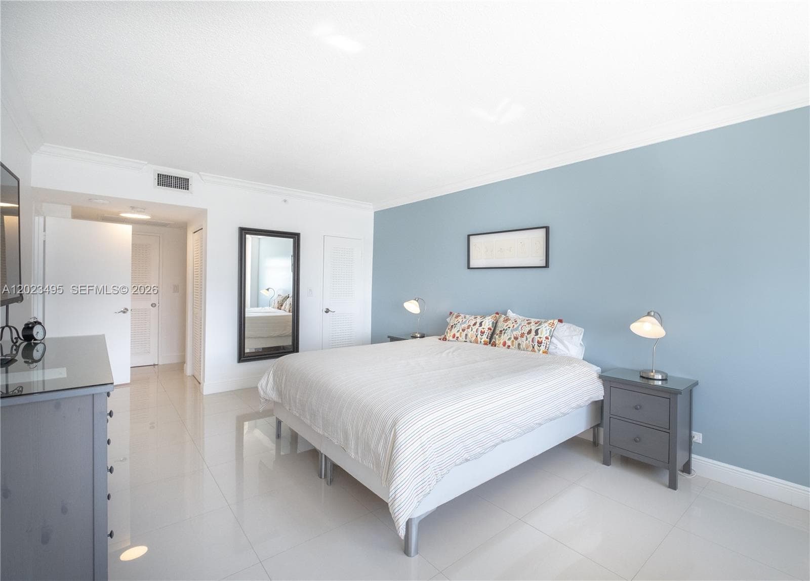 5601 Collins Ave # 1420, Miami Beach, FL 33140 — zdjęcie 4
