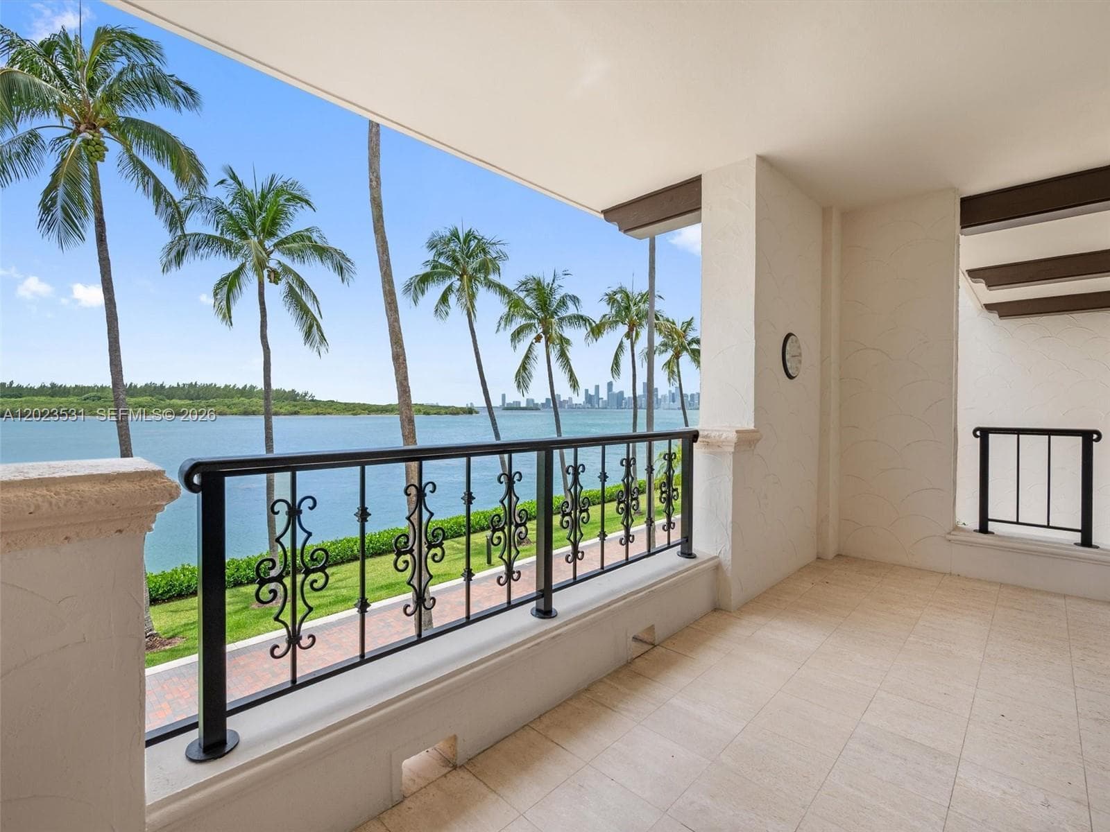 2425 Fisher Island Dr # 5205, Miami Beach, FL 33109 — zdjęcie 3