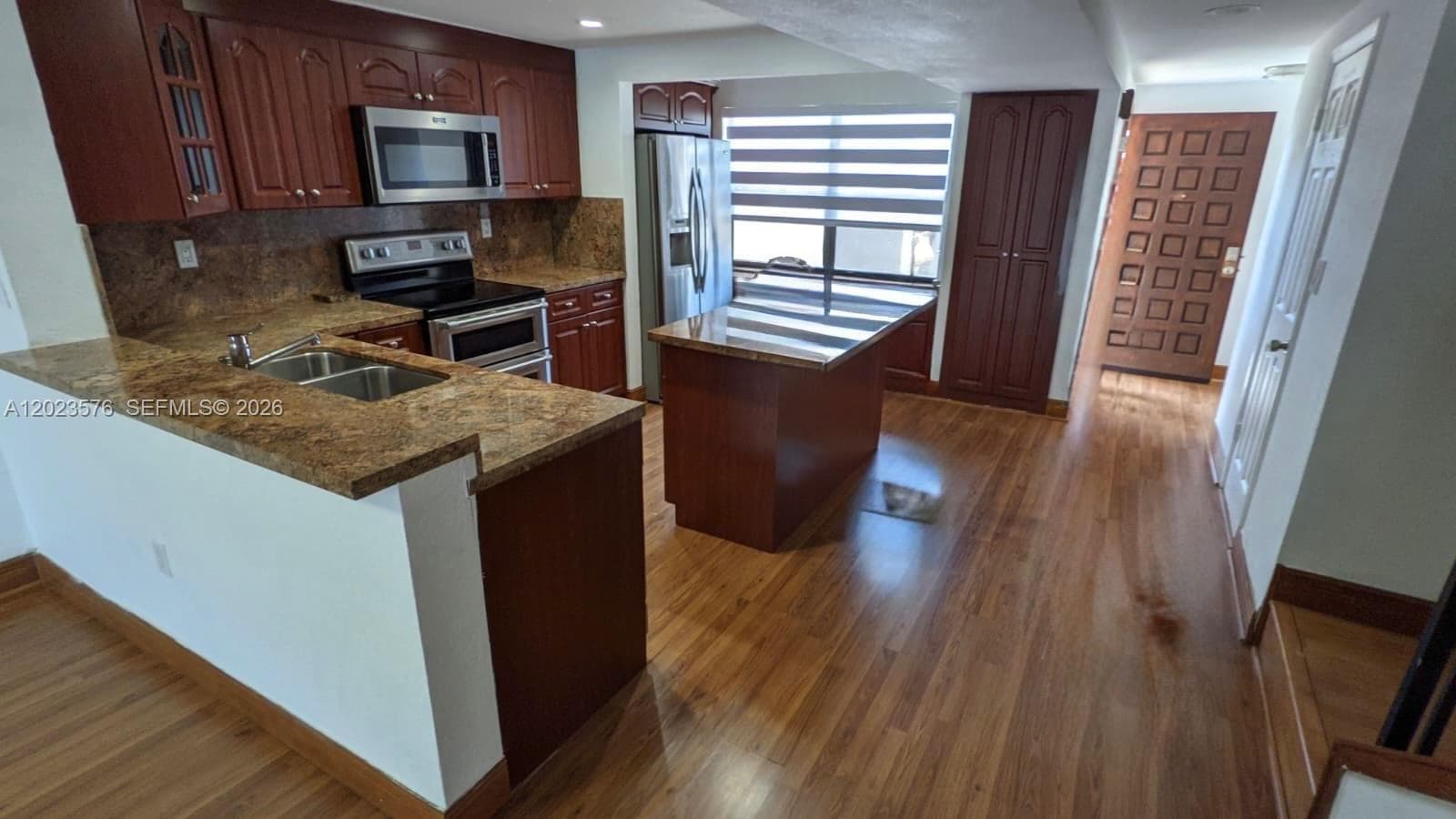 10052 NW 41st St # 51-5, Doral, FL 33178 — zdjęcie 4