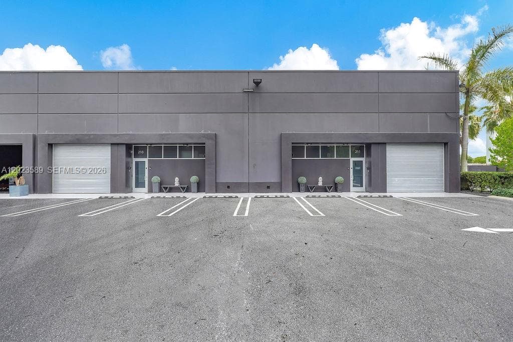 6030 NW 102nd Ave # 210, Doral, FL 33178 — zdjęcie 5