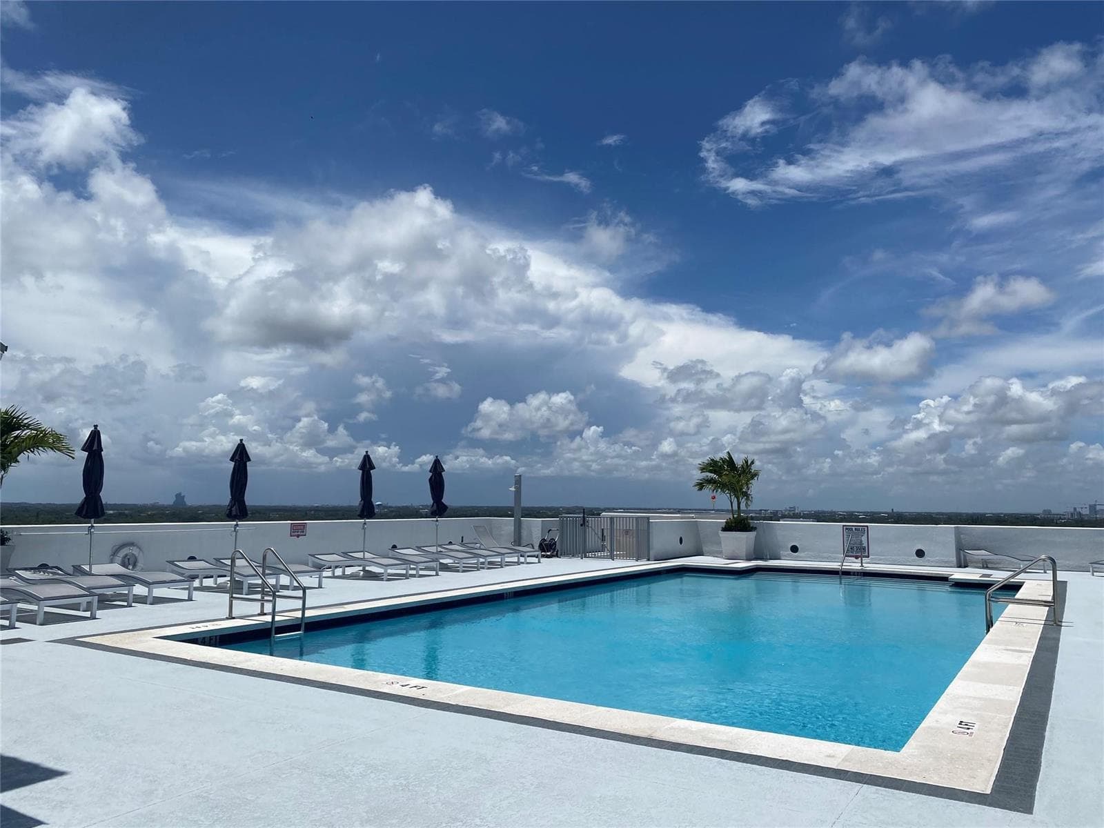 1830 Radius Drive, Hollywood, FL 33020 — zdjęcie 2