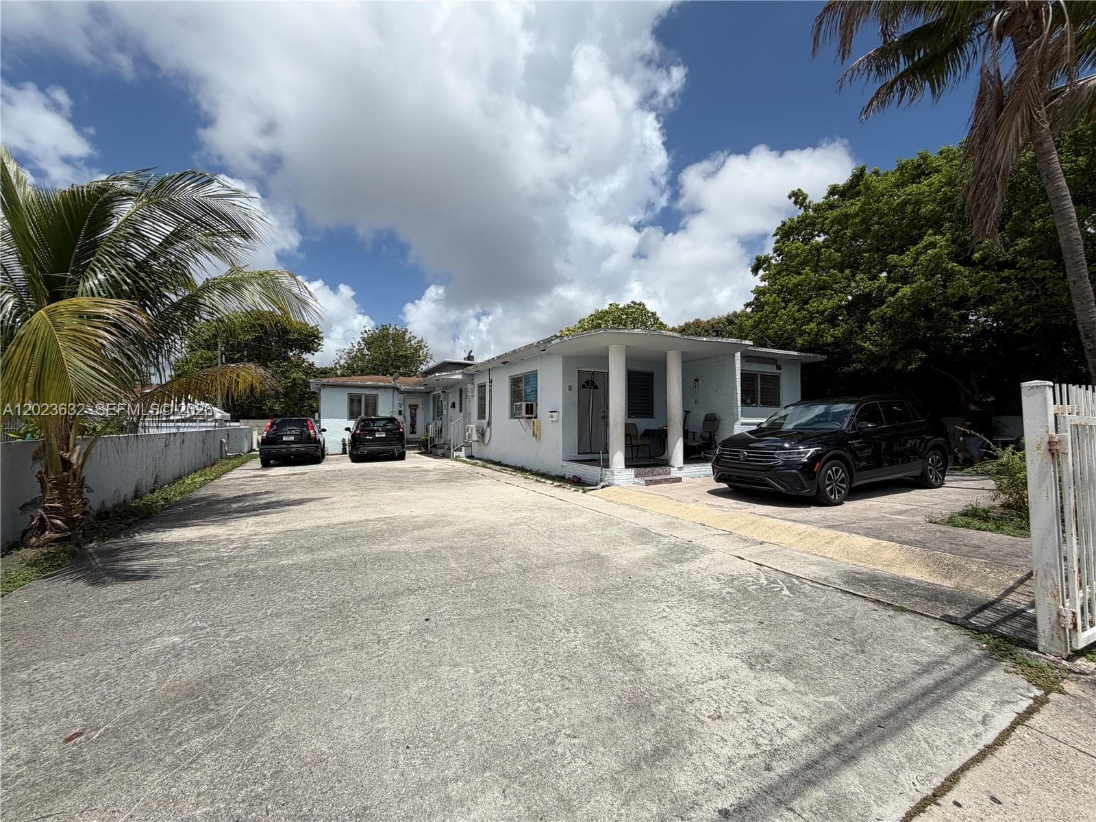 130 NW 16th Ave, Miami, FL 33125 — zdjęcie 2