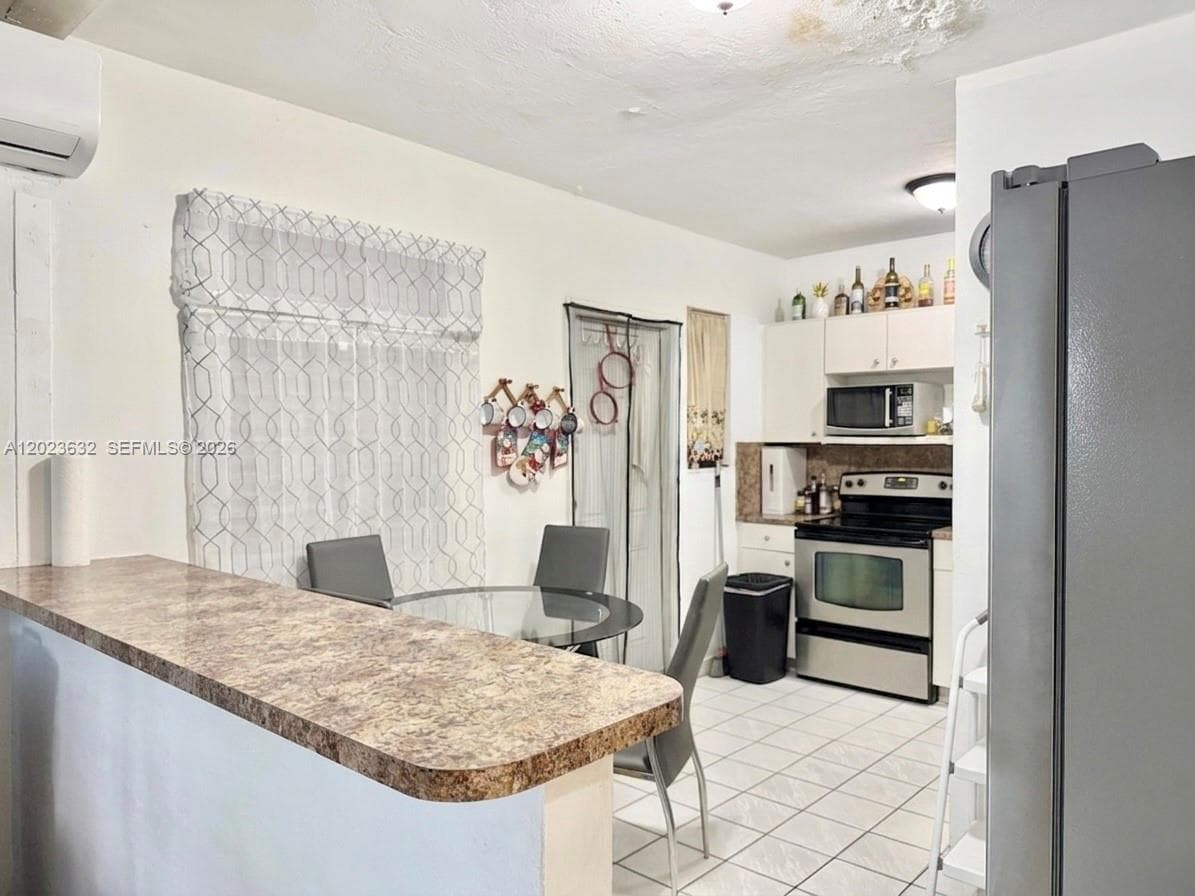130 NW 16th Ave, Miami, FL 33125 — zdjęcie 5