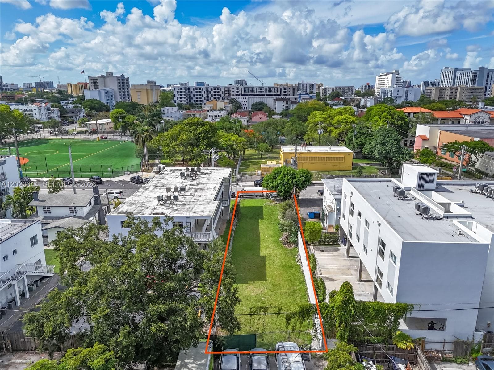 718 SW 4th St, Miami, FL 33130 — zdjęcie 3