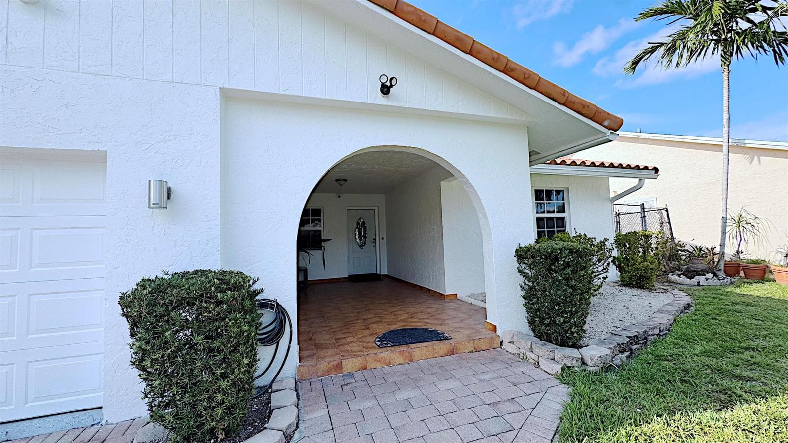 411 SE 4th Street, Dania Beach, FL 33004 — zdjęcie 4