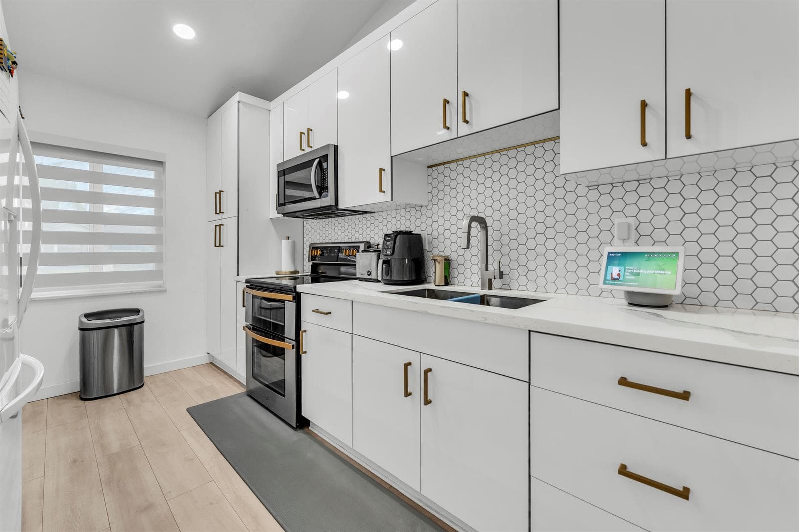 20371 NW 32nd Court, Miami Gardens, FL 33056 — zdjęcie 5