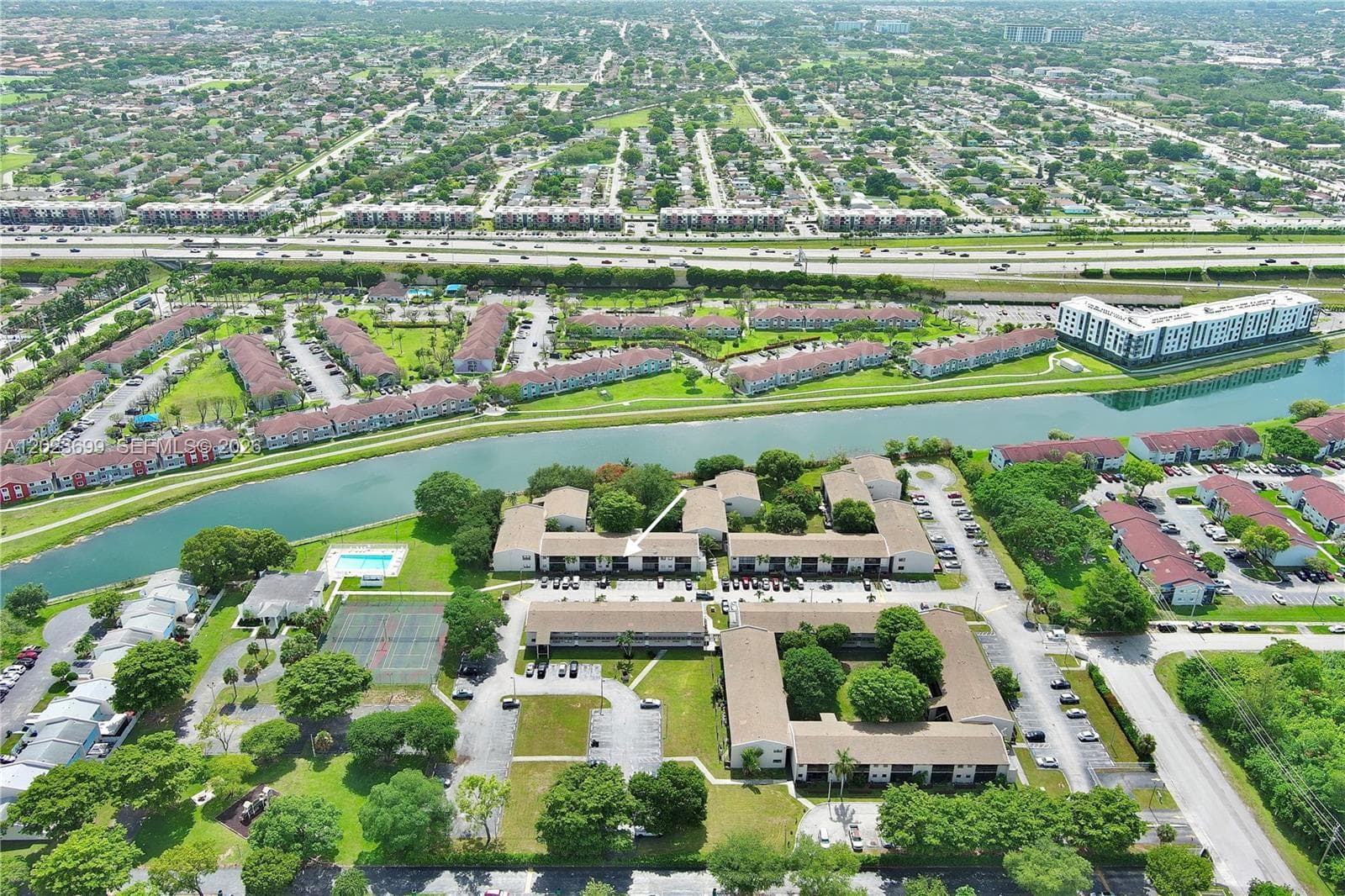 10370 SW 220th St # 224, Cutler Bay, FL 33190 — zdjęcie 2