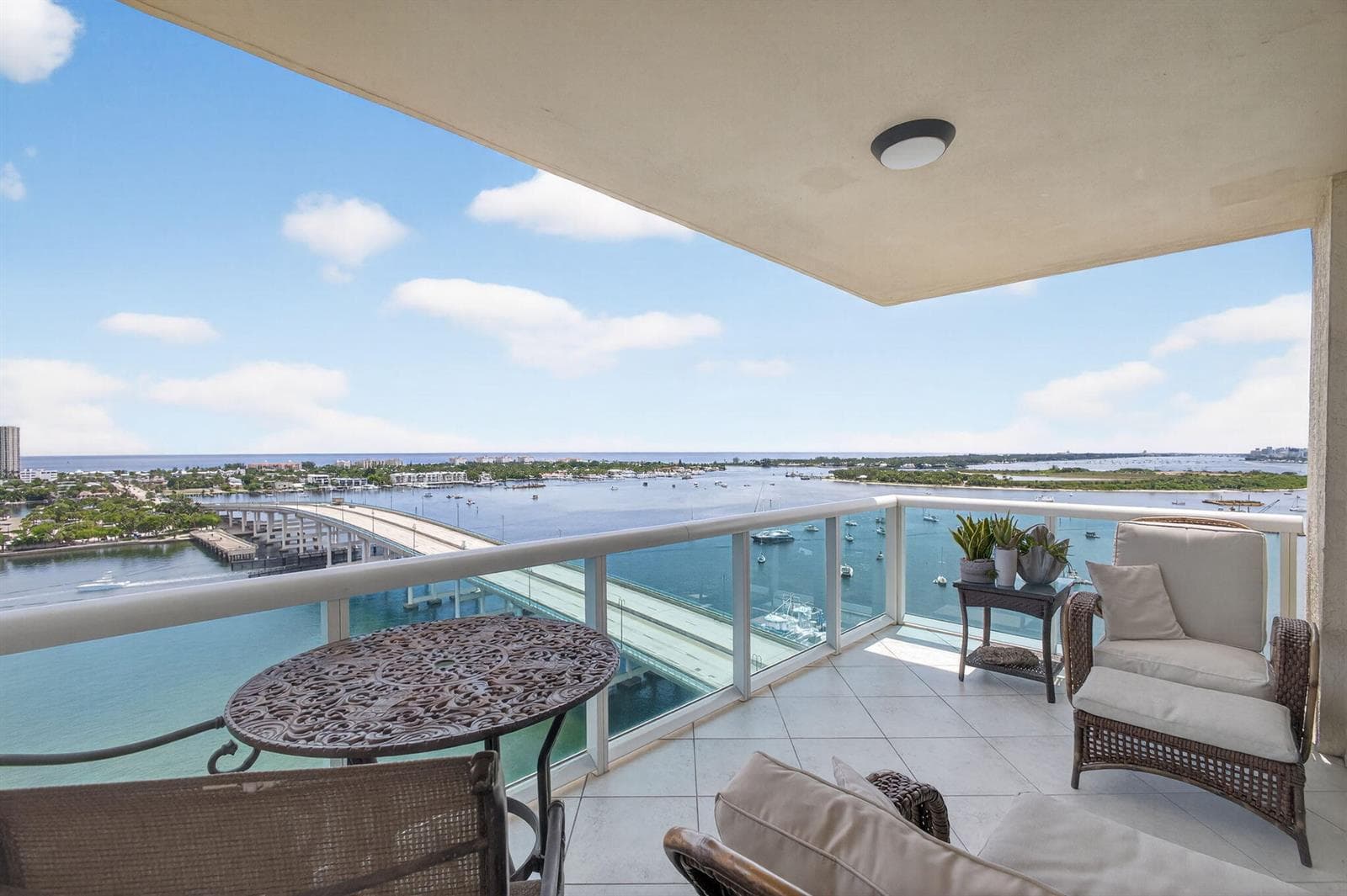 2640 Lake Shore Drive # 1716, Riviera Beach, FL 33404 — zdjęcie 2