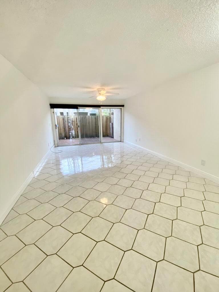 15385 S Dixie Highway # 12, Palmetto Bay, FL 33157 — zdjęcie 4