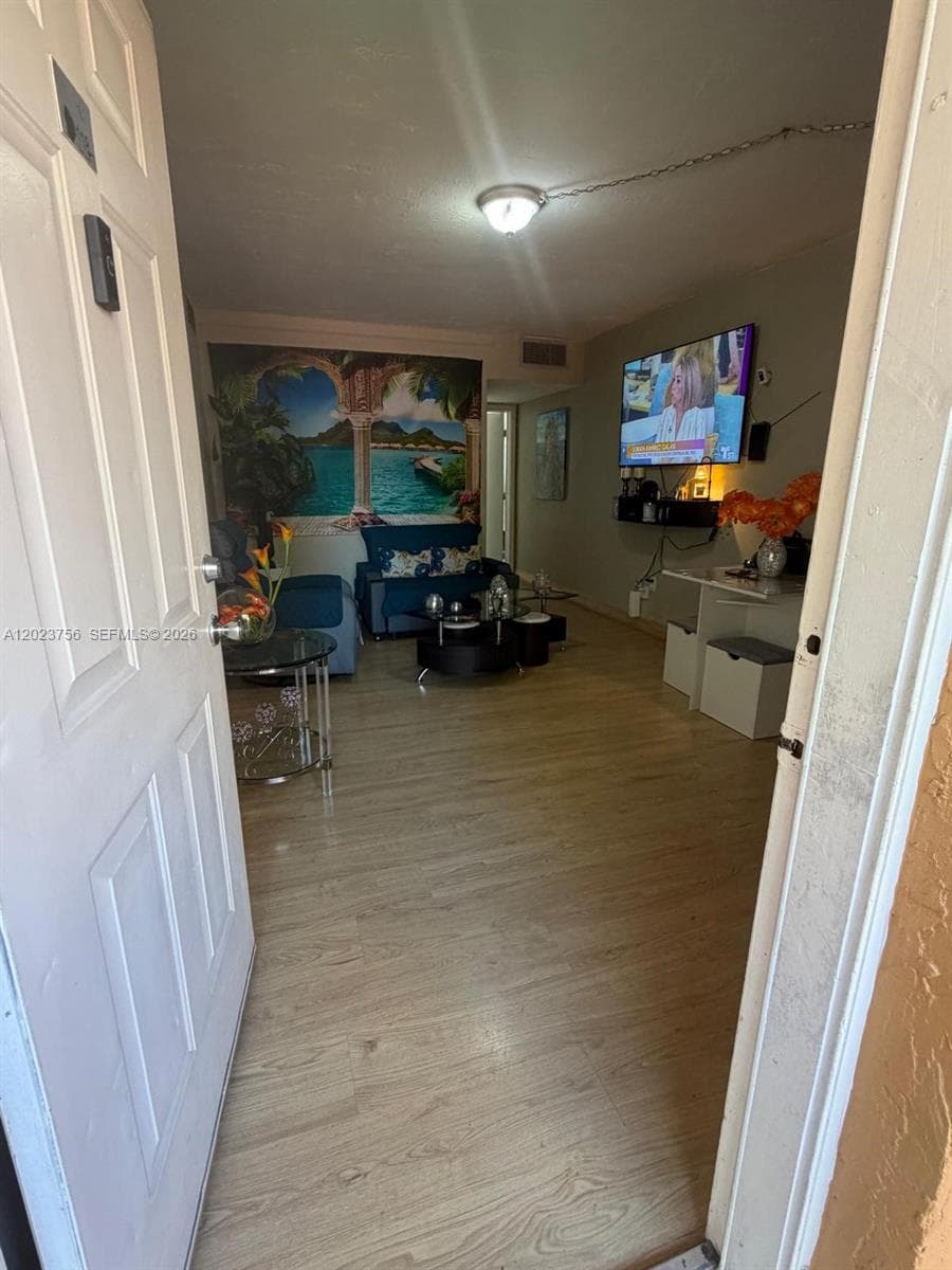 1245 W 24th St # 118, Hialeah, FL 33010 — zdjęcie 3