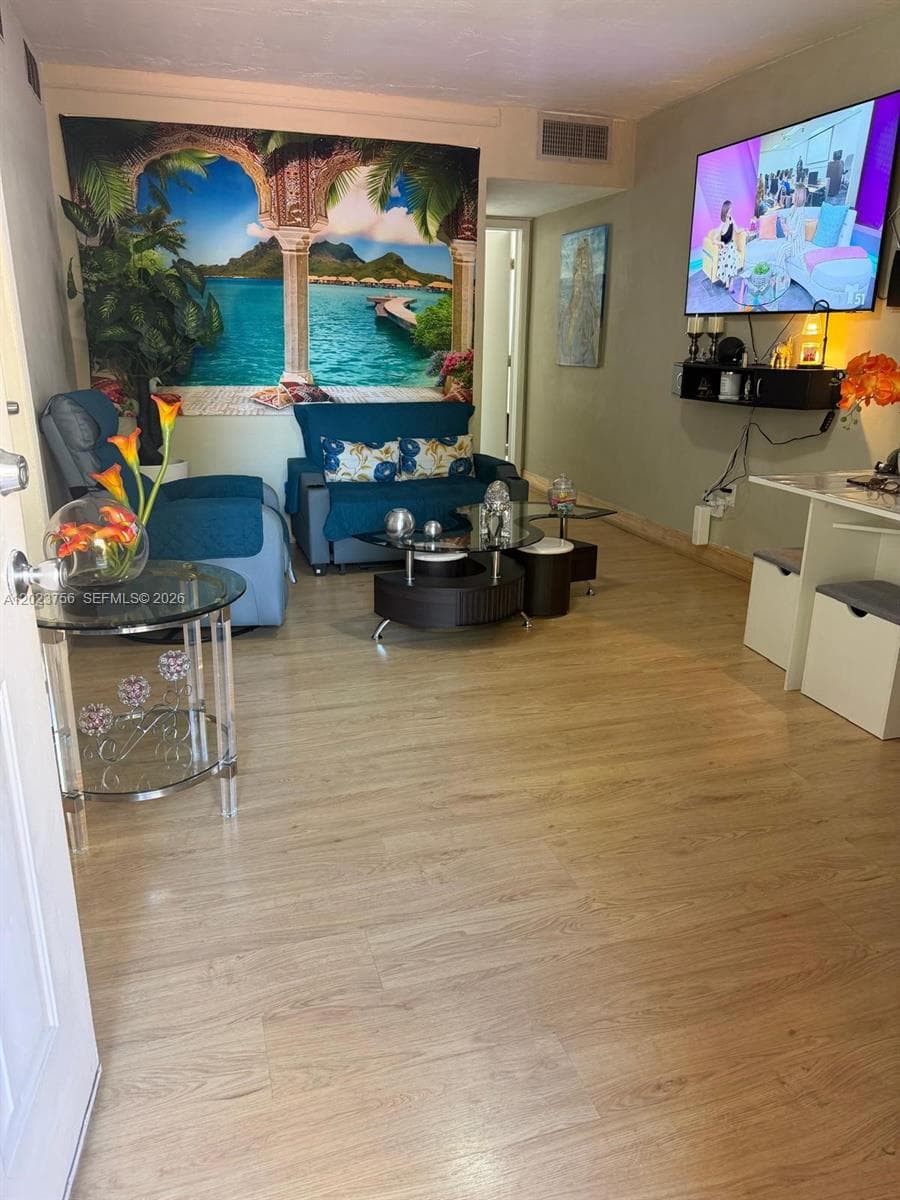 1245 W 24th St # 118, Hialeah, FL 33010 — zdjęcie 4