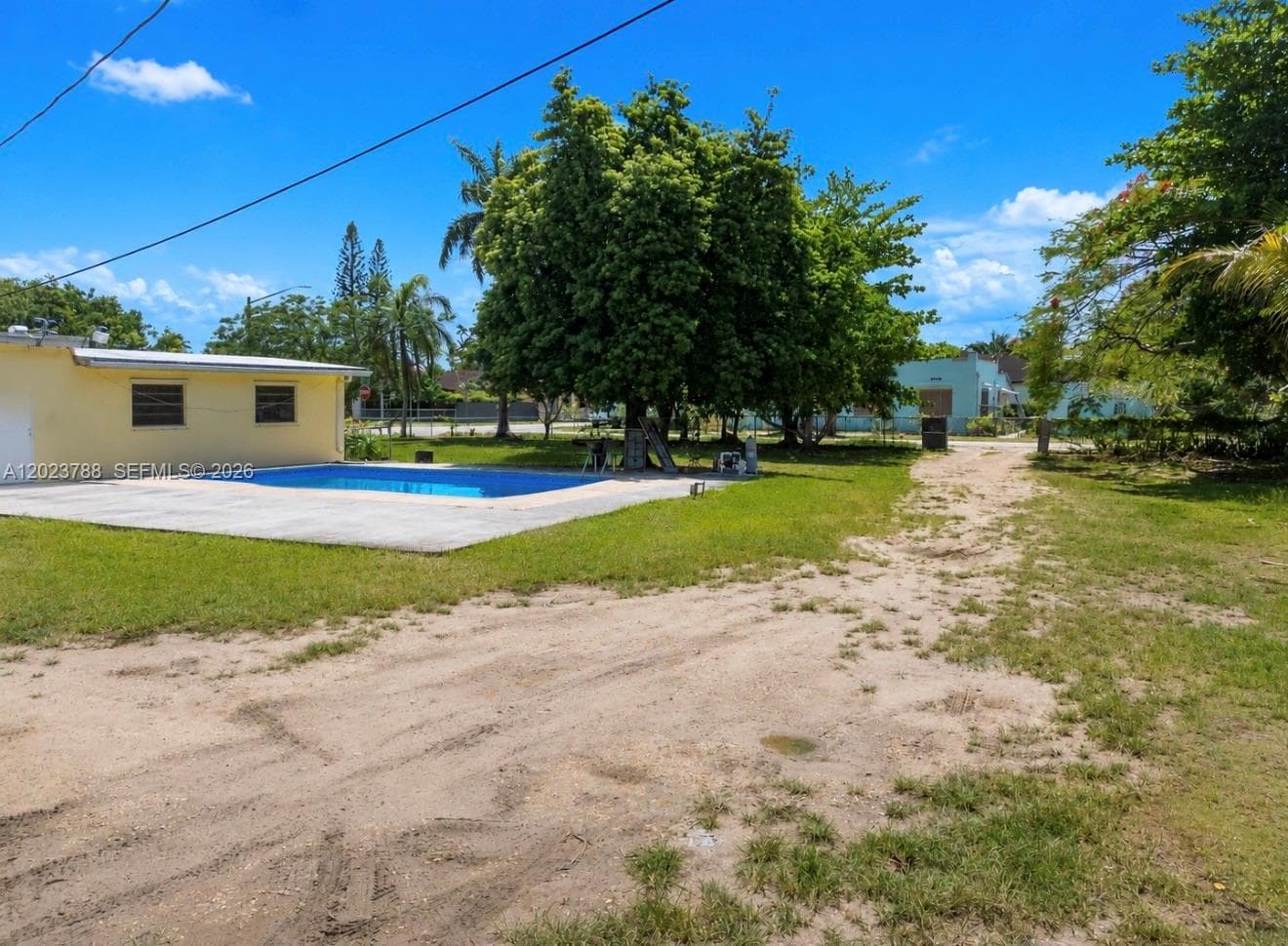 329 NW 13th St, Homestead, FL 33030 — zdjęcie 4
