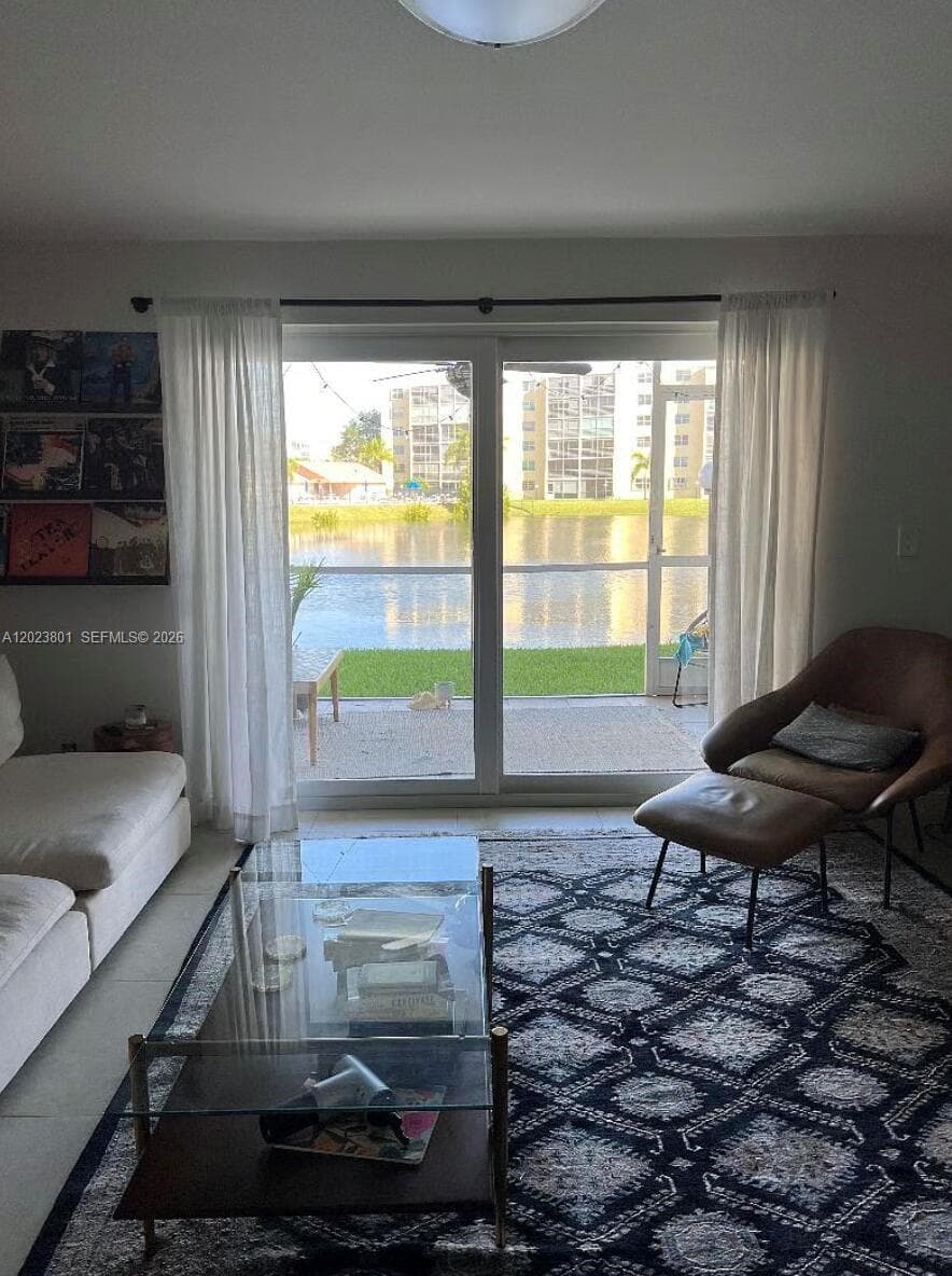 441 SE 3rd St # 104, Dania Beach, FL 33004 — zdjęcie 2