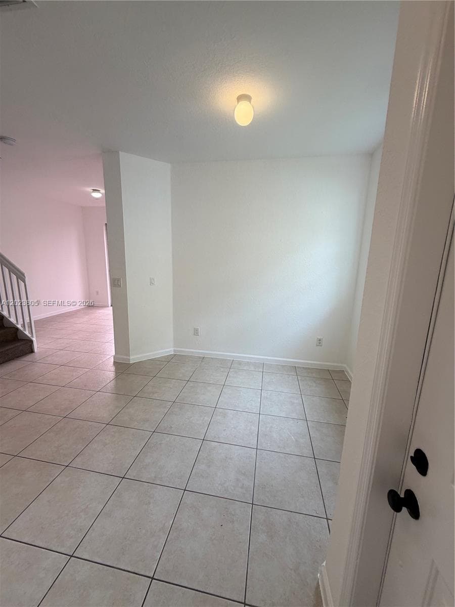 607 NE 21st Ter, Homestead, FL 33033 — zdjęcie 2