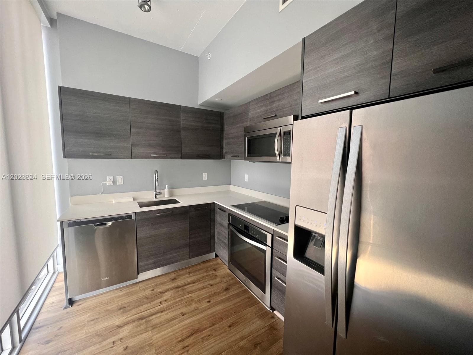 151 SE 1st St # 810, Miami, FL 33131 — zdjęcie 5
