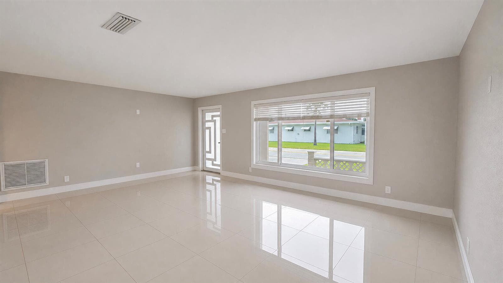 7180 NW 10th Court, Margate, FL 33063 — zdjęcie 3