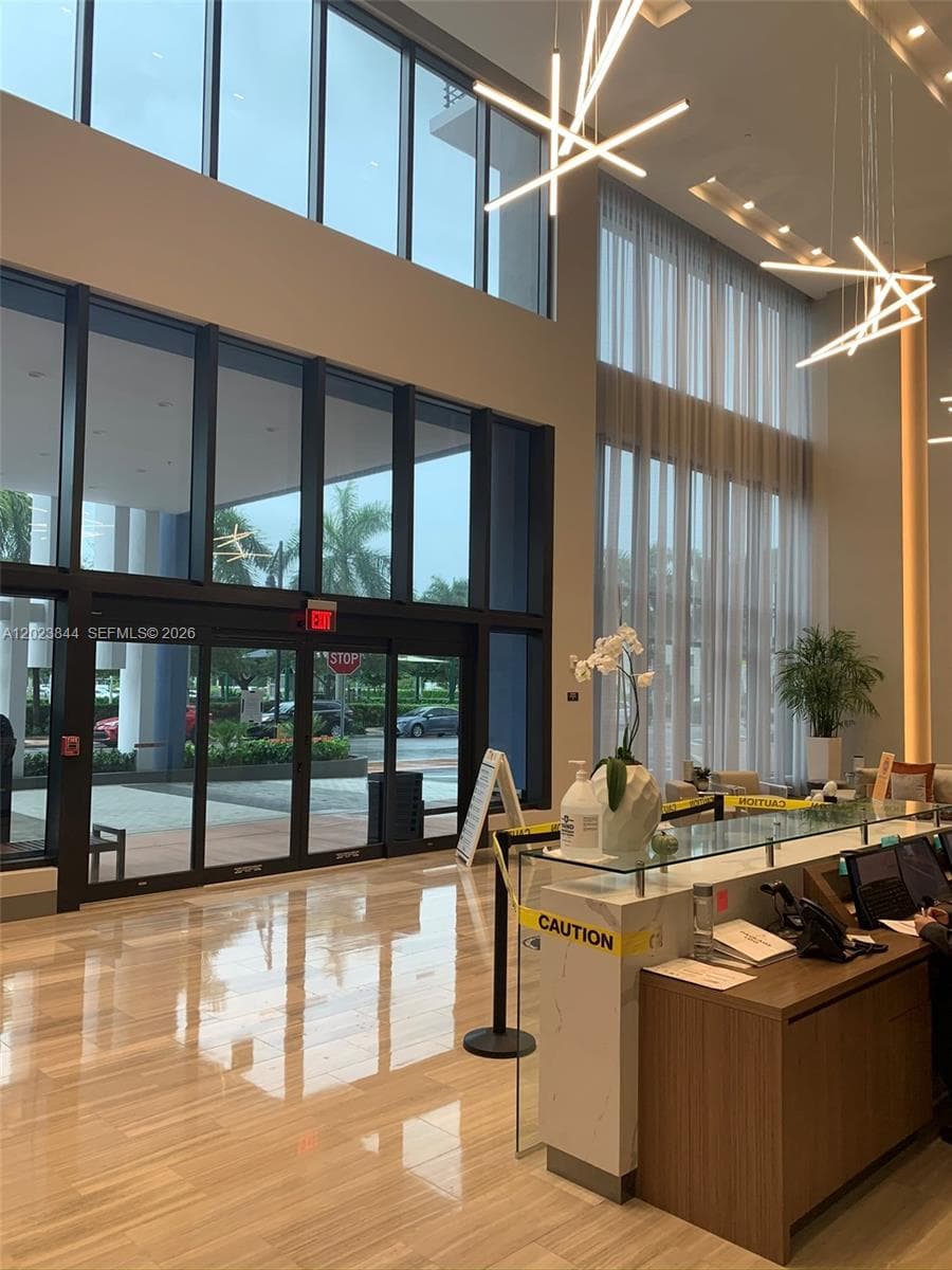 5350 NW 84 Ave # 1601, Doral, FL 33166 — zdjęcie 4