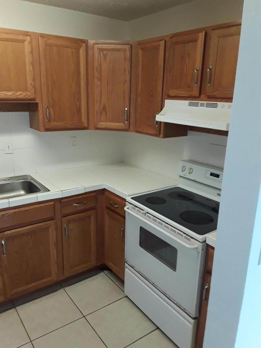 7664 Kimberly Boulevard # 1-3, North Lauderdale, FL 33068 — zdjęcie 2