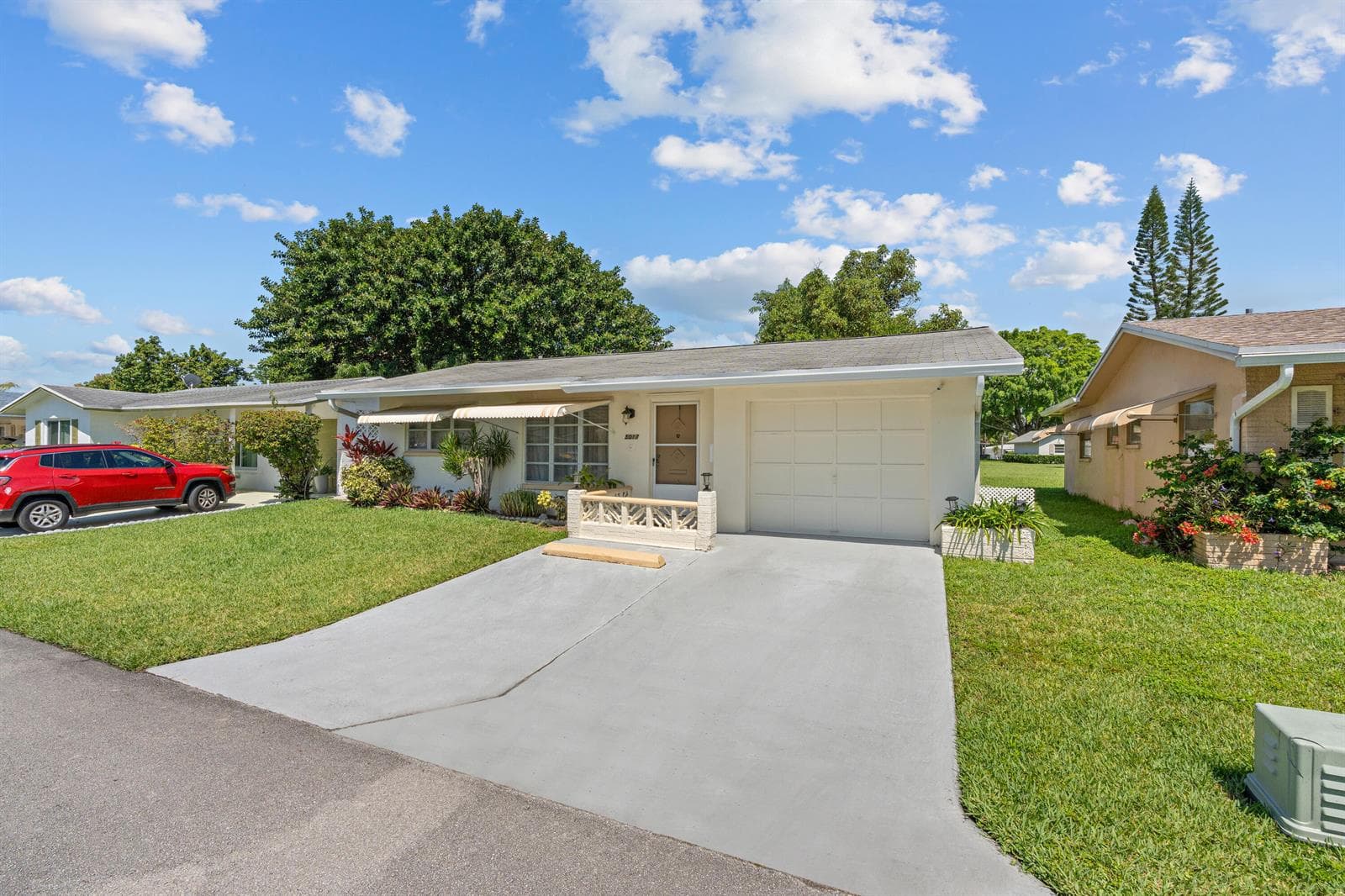 5017 NW 49th Road, Tamarac, FL 33319 — zdjęcie 2