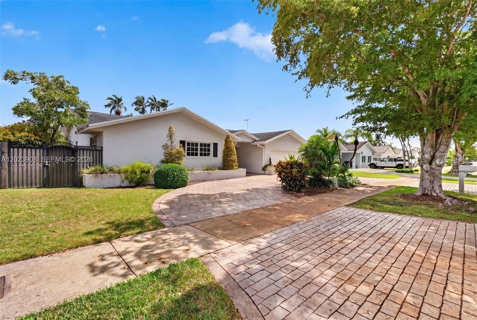 14001 SW 108th St, Miami, FL 33186 — zdjęcie 3