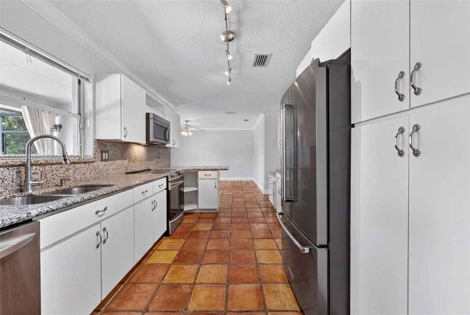 14001 SW 108th St, Miami, FL 33186 — zdjęcie 5