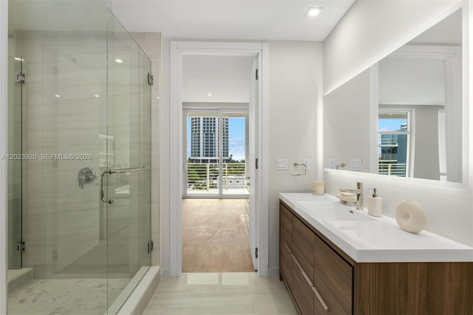 527 Orton Ave # 403, Fort Lauderdale, FL 33304 — zdjęcie 5