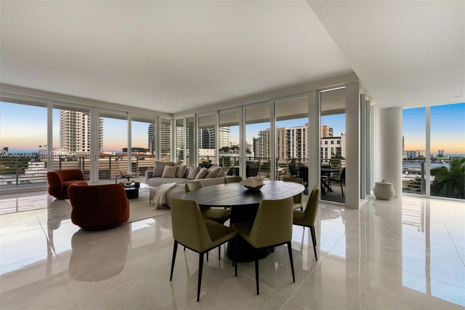 527 Orton Ave # 501, Fort Lauderdale, FL 33304 — zdjęcie 2