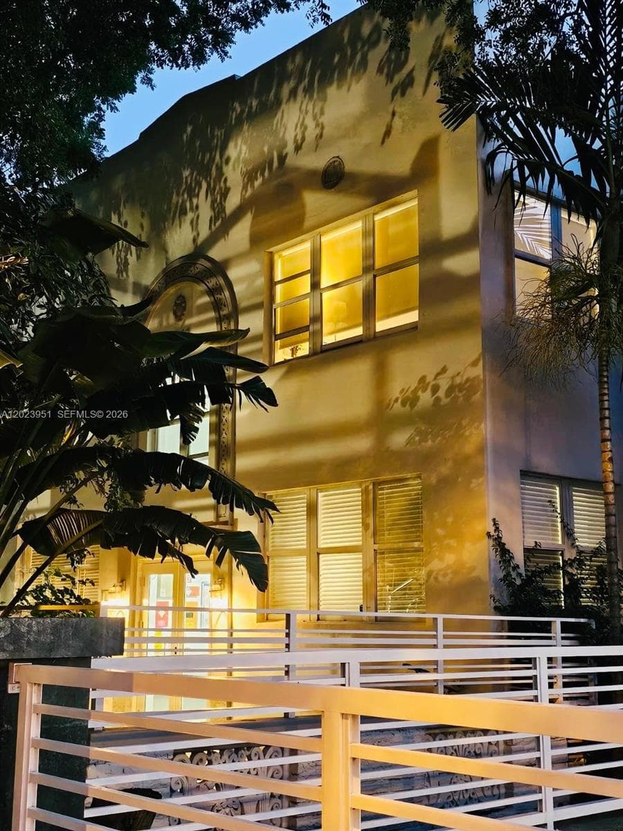 1550 Drexel Ave # 202, Miami Beach, FL 33139 — zdjęcie 2