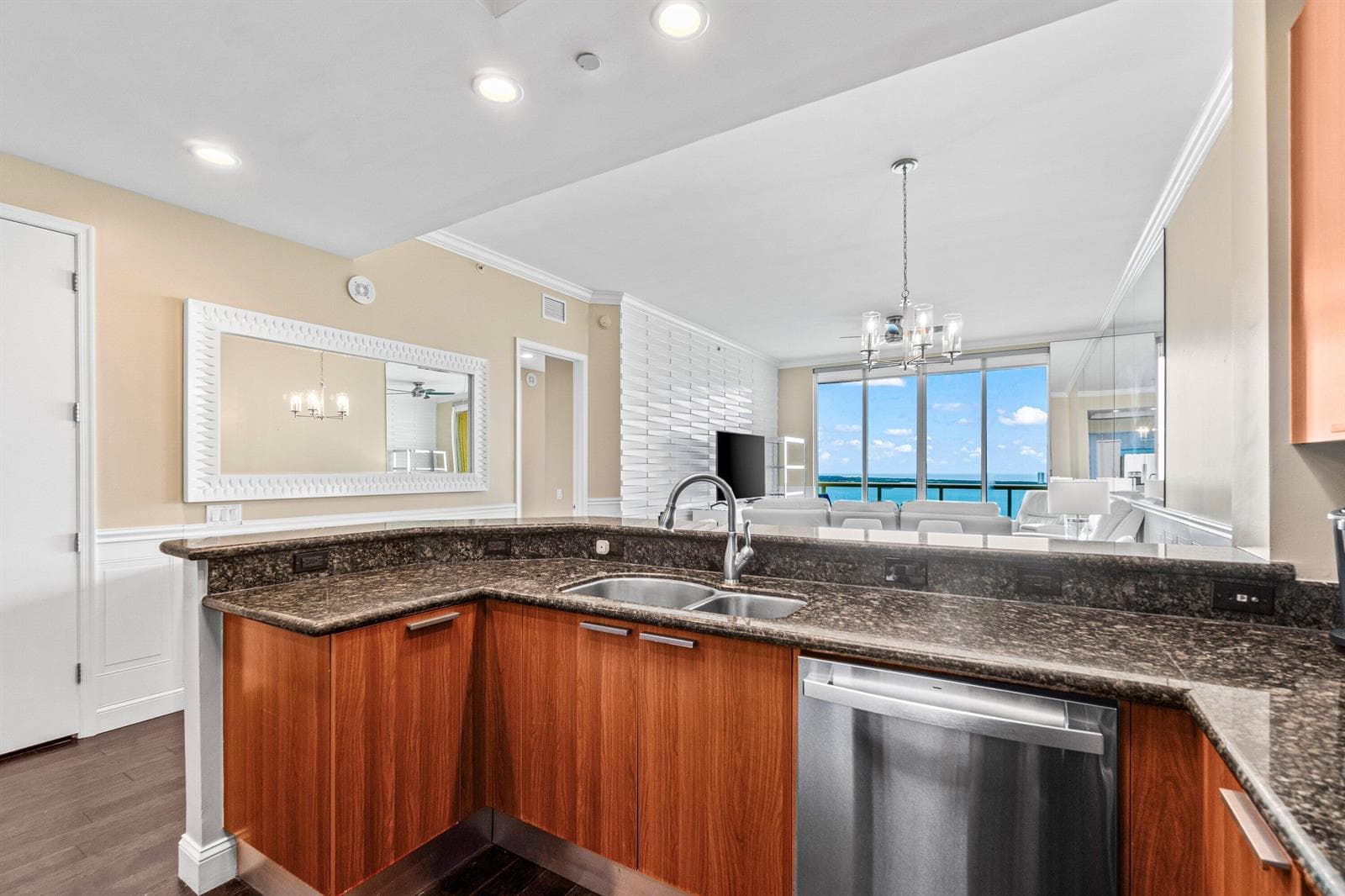 2650 Lake Shore Drive # 2403, Riviera Beach, FL 33404 — zdjęcie 5