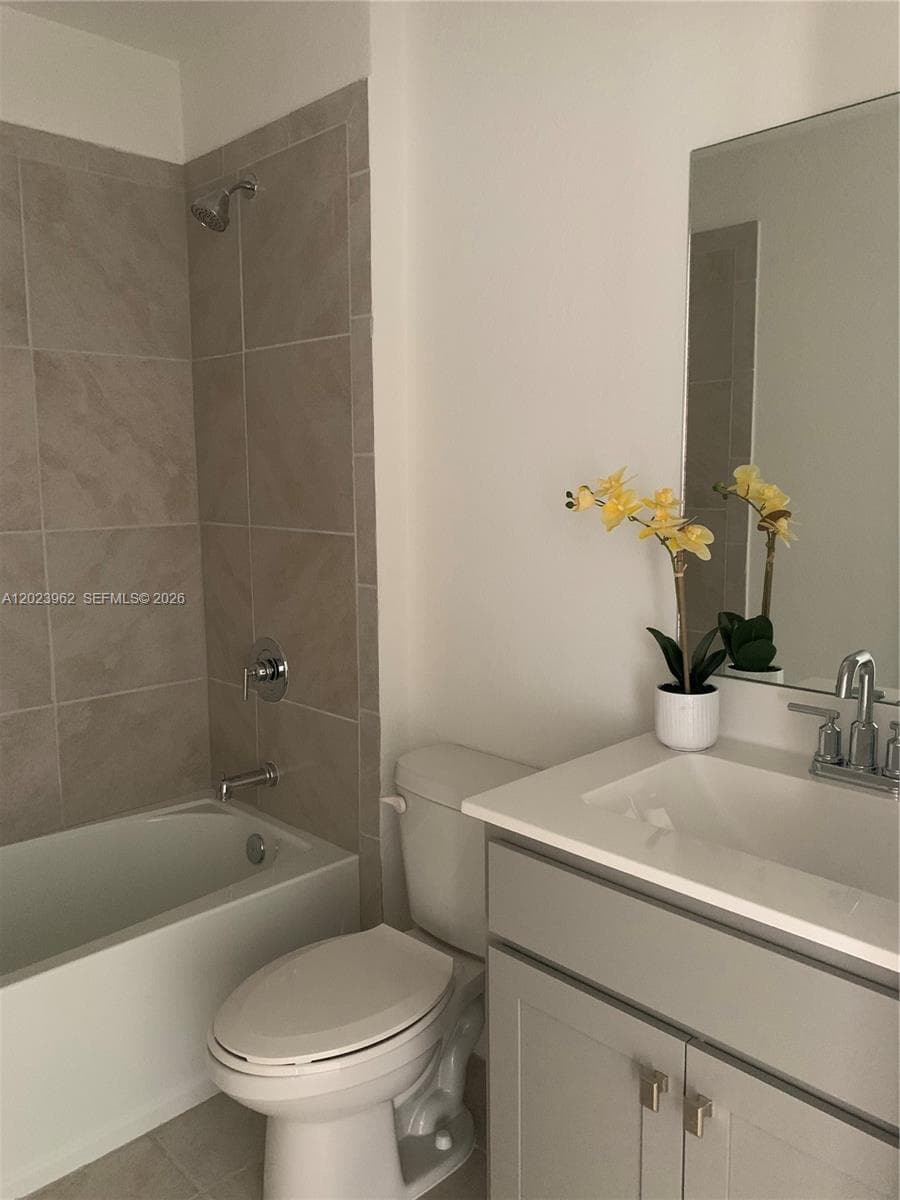 1068 SE 24th Ave, Homestead, FL 33035 — zdjęcie 4