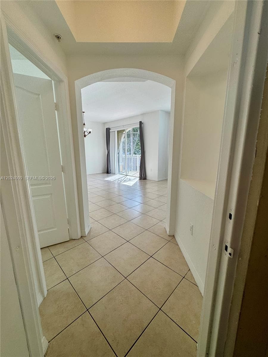 8936 W Flagler St # 201, Miami, FL 33174 — zdjęcie 3