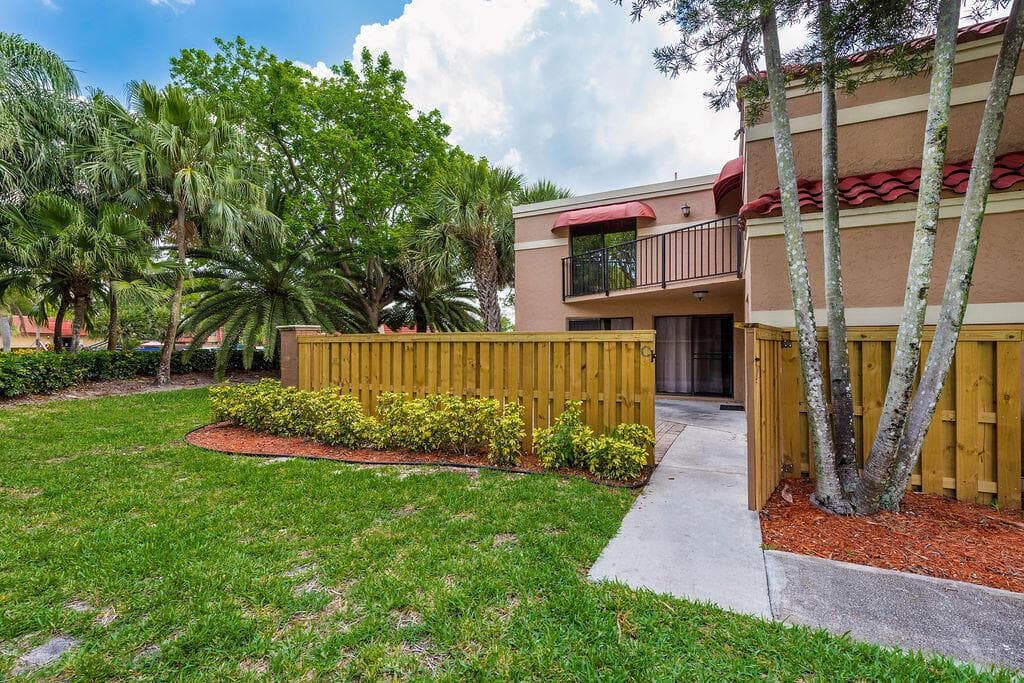 8050 Severn Drive # C, Boca Raton, FL 33433 — zdjęcie 2