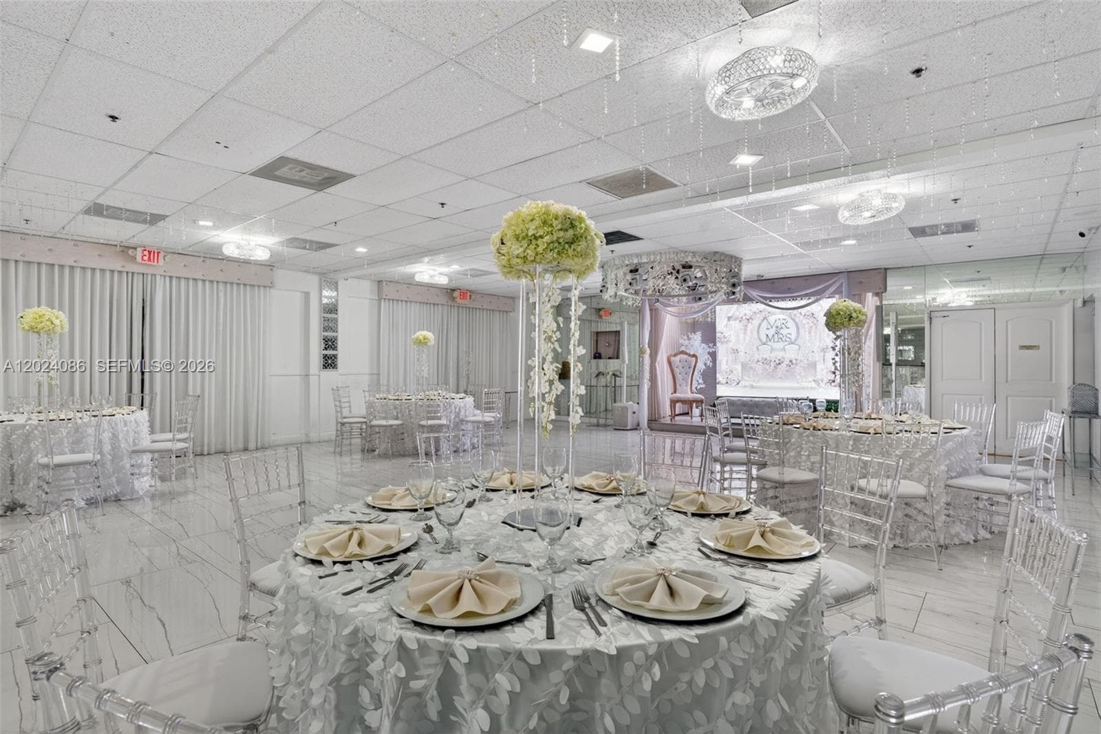 Established Banquet Hall in Cutler Bay, Cutler Bay, FL 33157 — zdjęcie 3