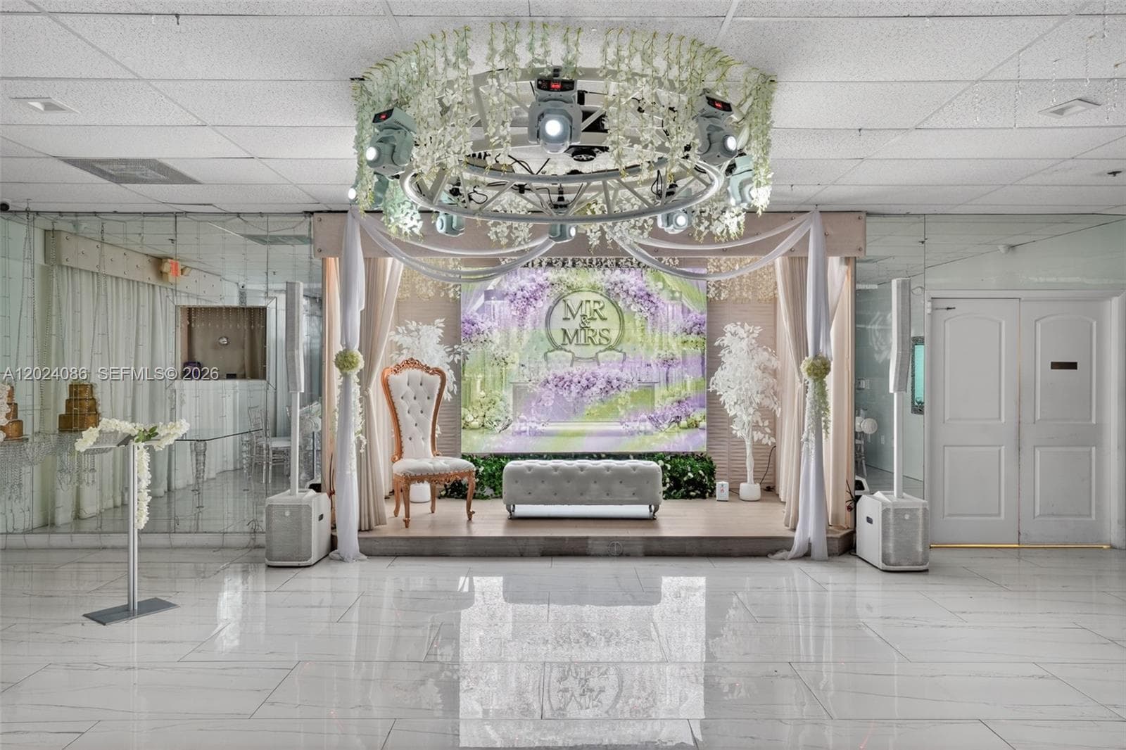 Established Banquet Hall in Cutler Bay, Cutler Bay, FL 33157 — zdjęcie 5
