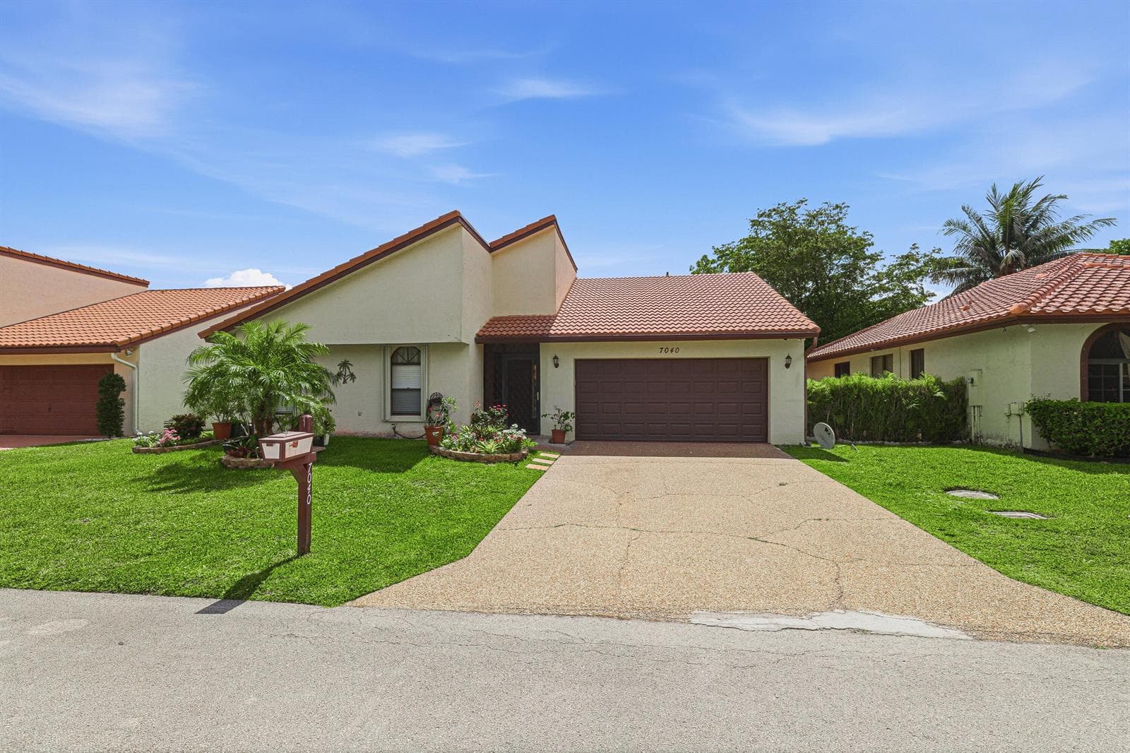 7040 Golf Pointe Circle, Tamarac, FL 33321 — zdjęcie 3