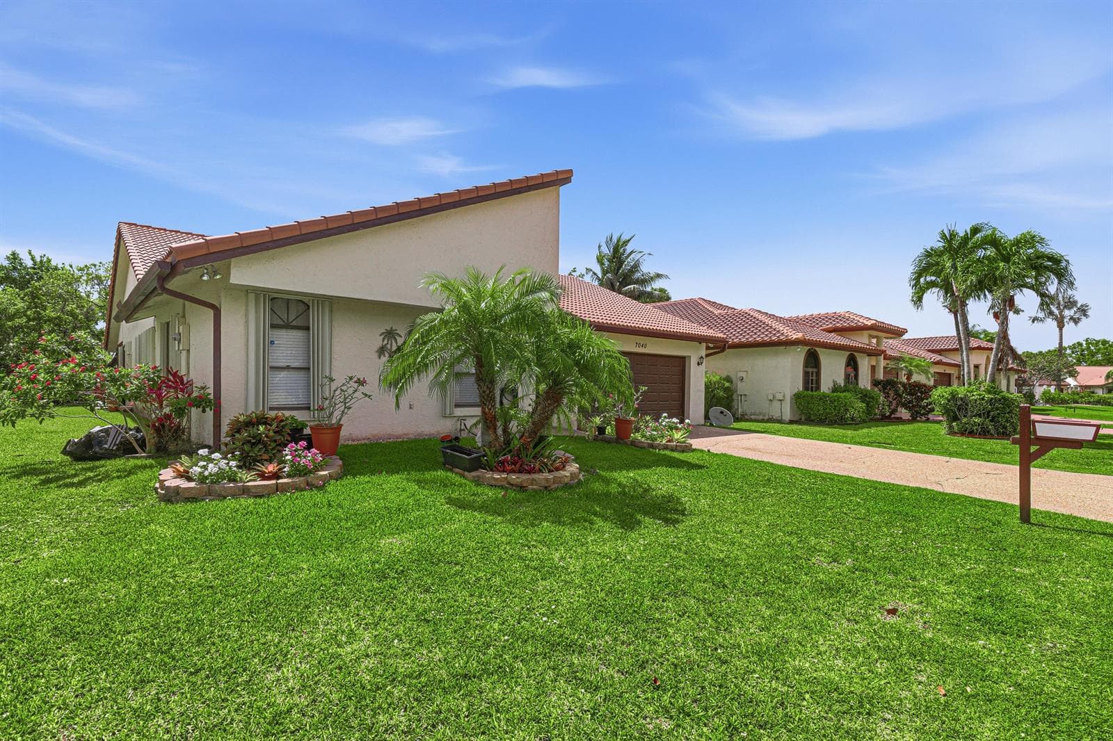 7040 Golf Pointe Circle, Tamarac, FL 33321 — zdjęcie 5