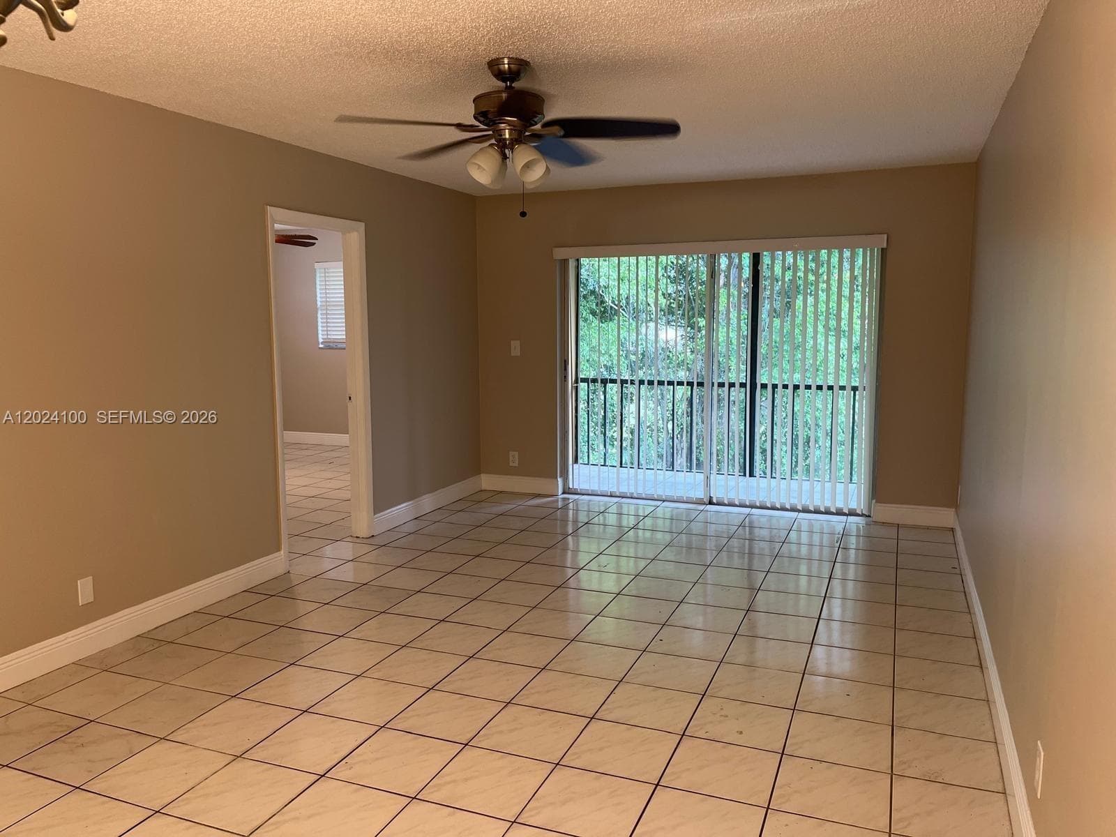 8020 Fairview Dr # 301, Tamarac, FL 33321 — zdjęcie 4